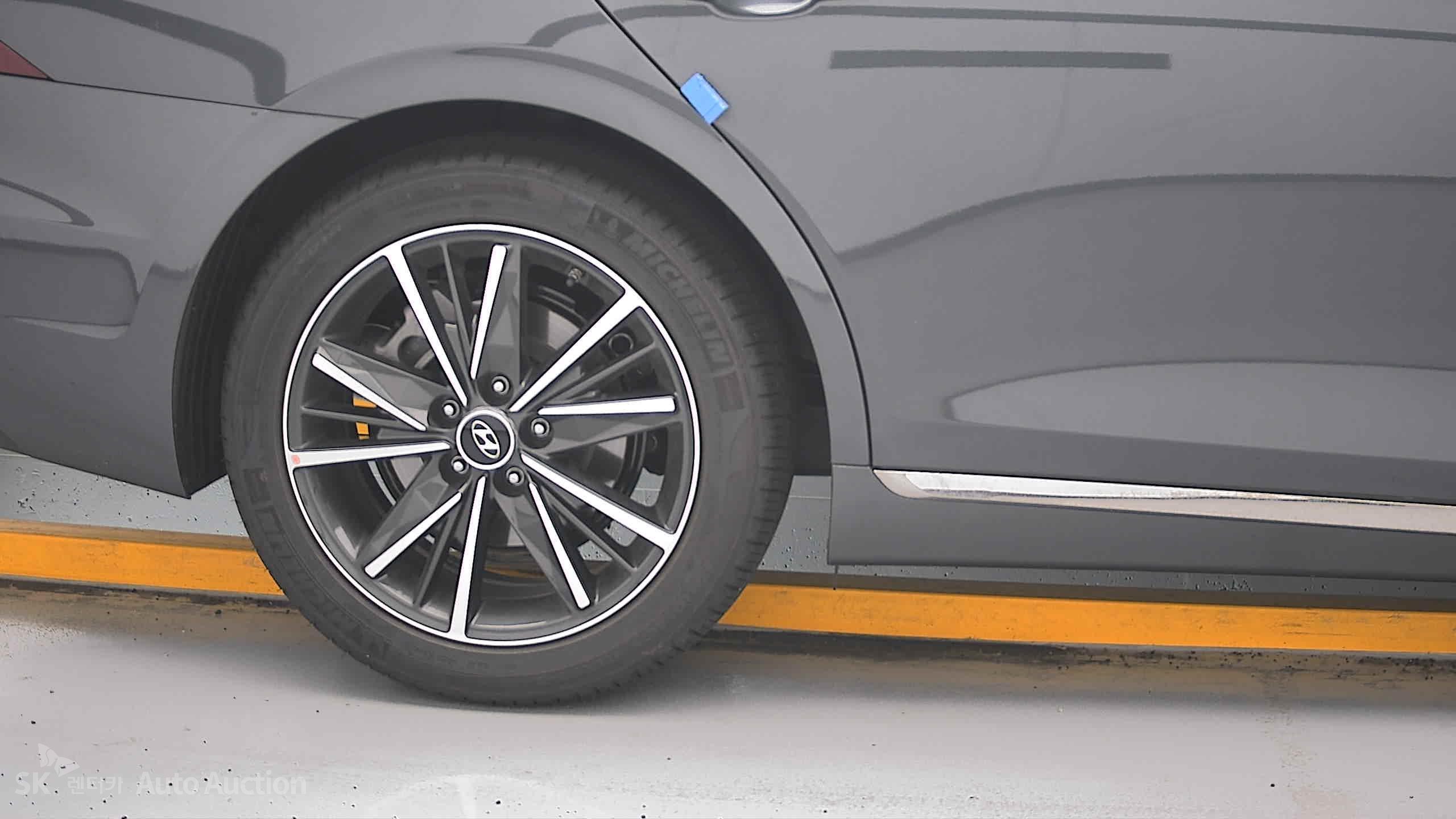 2023 - hyundai grandeur