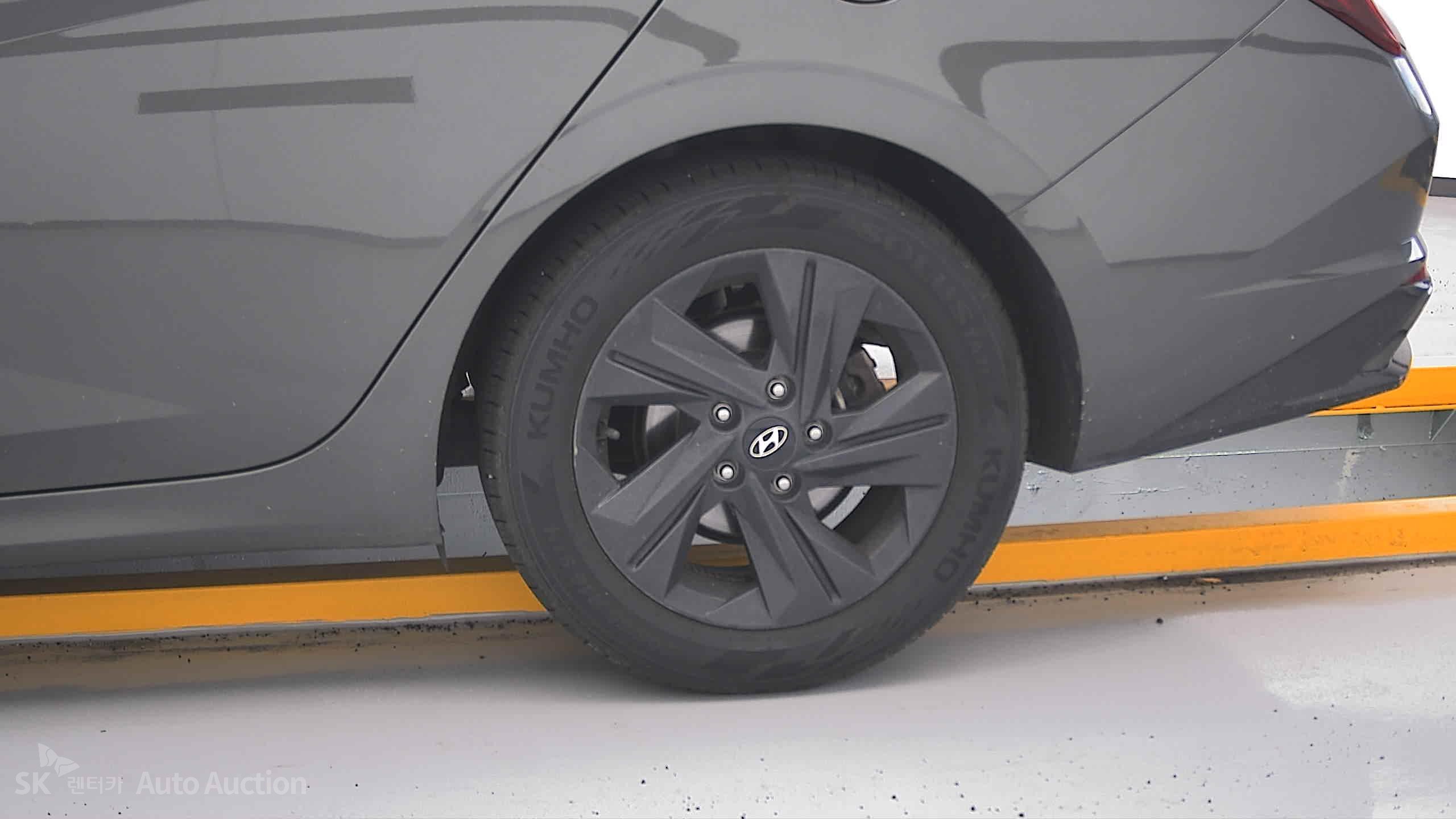 2023 - hyundai avante