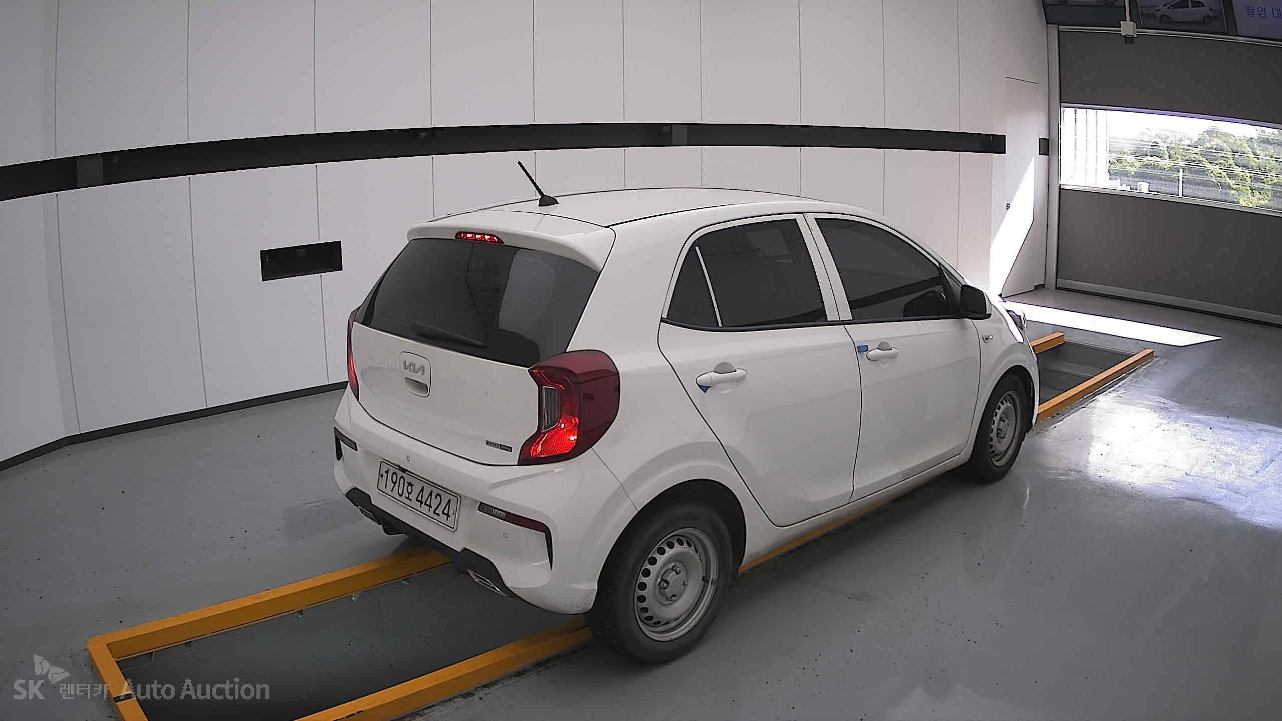 2022 - kia morning