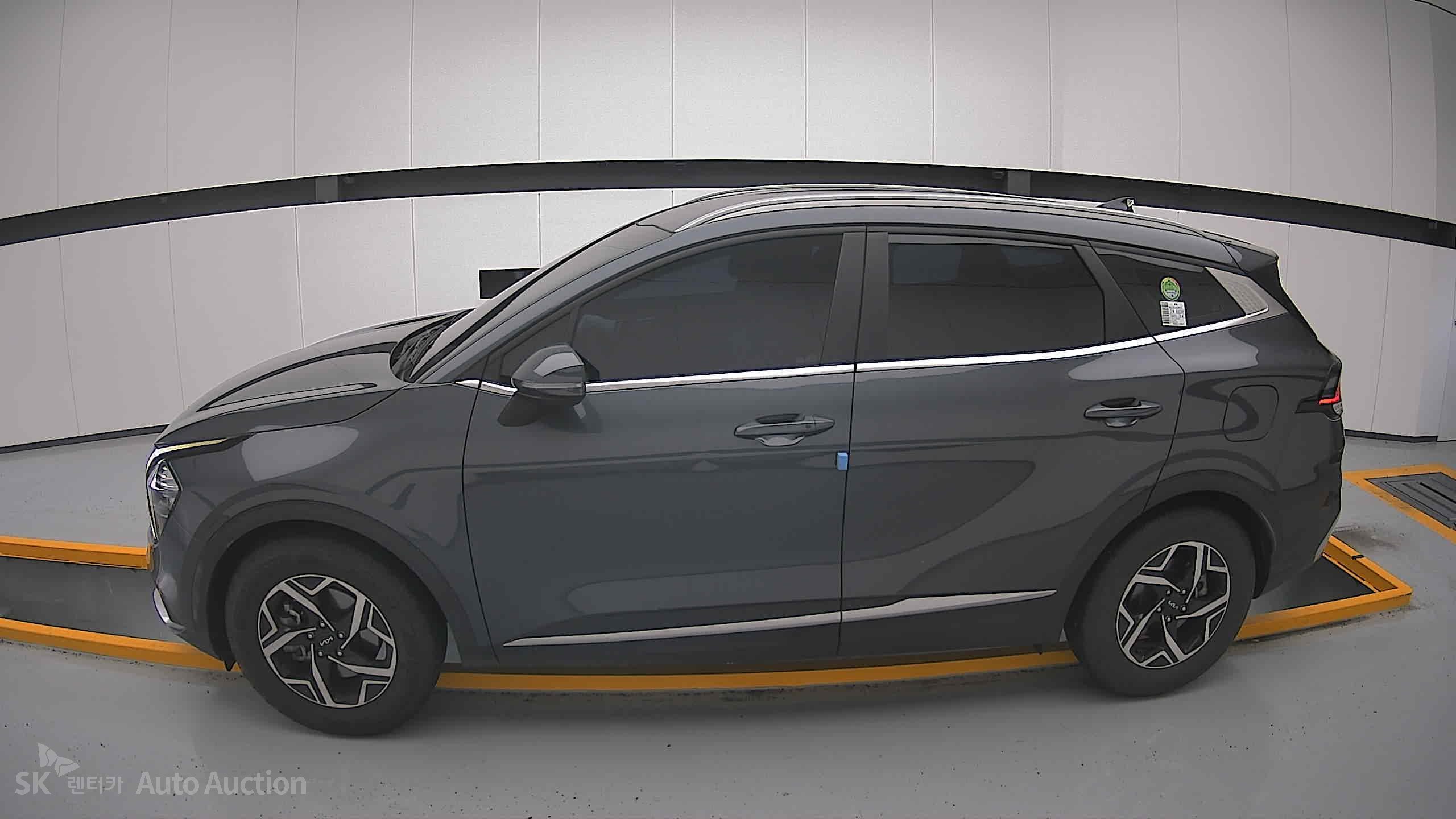 2022 - kia sportage