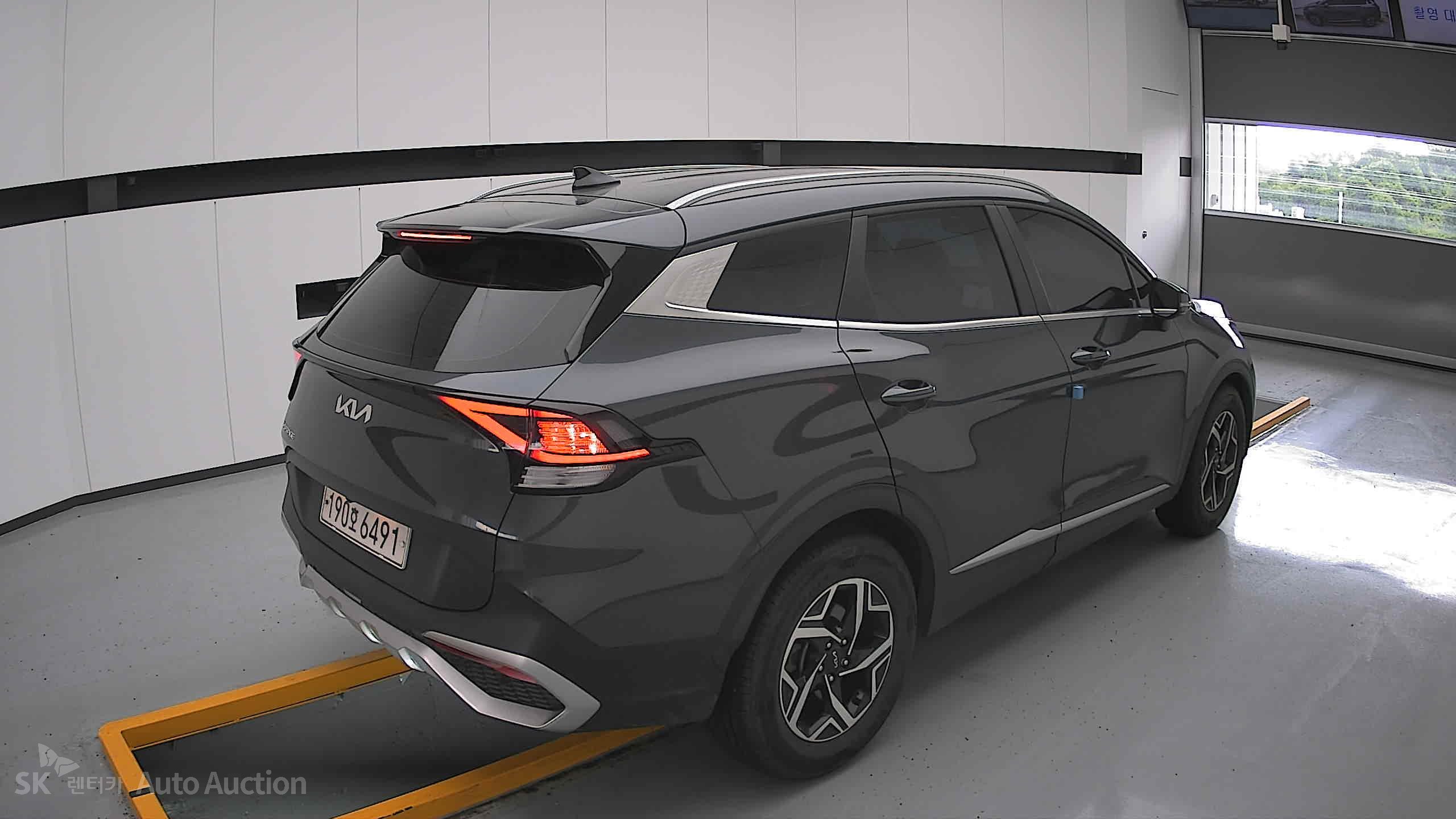 2022 - kia sportage