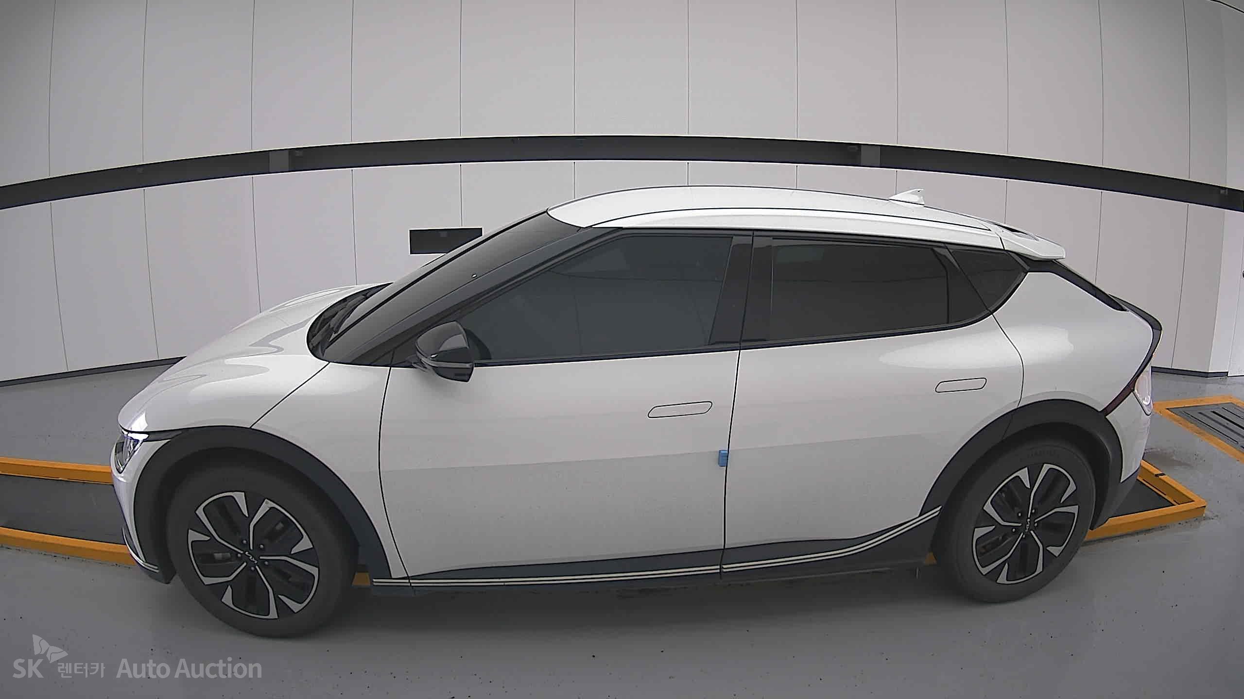 2022 - kia ev6