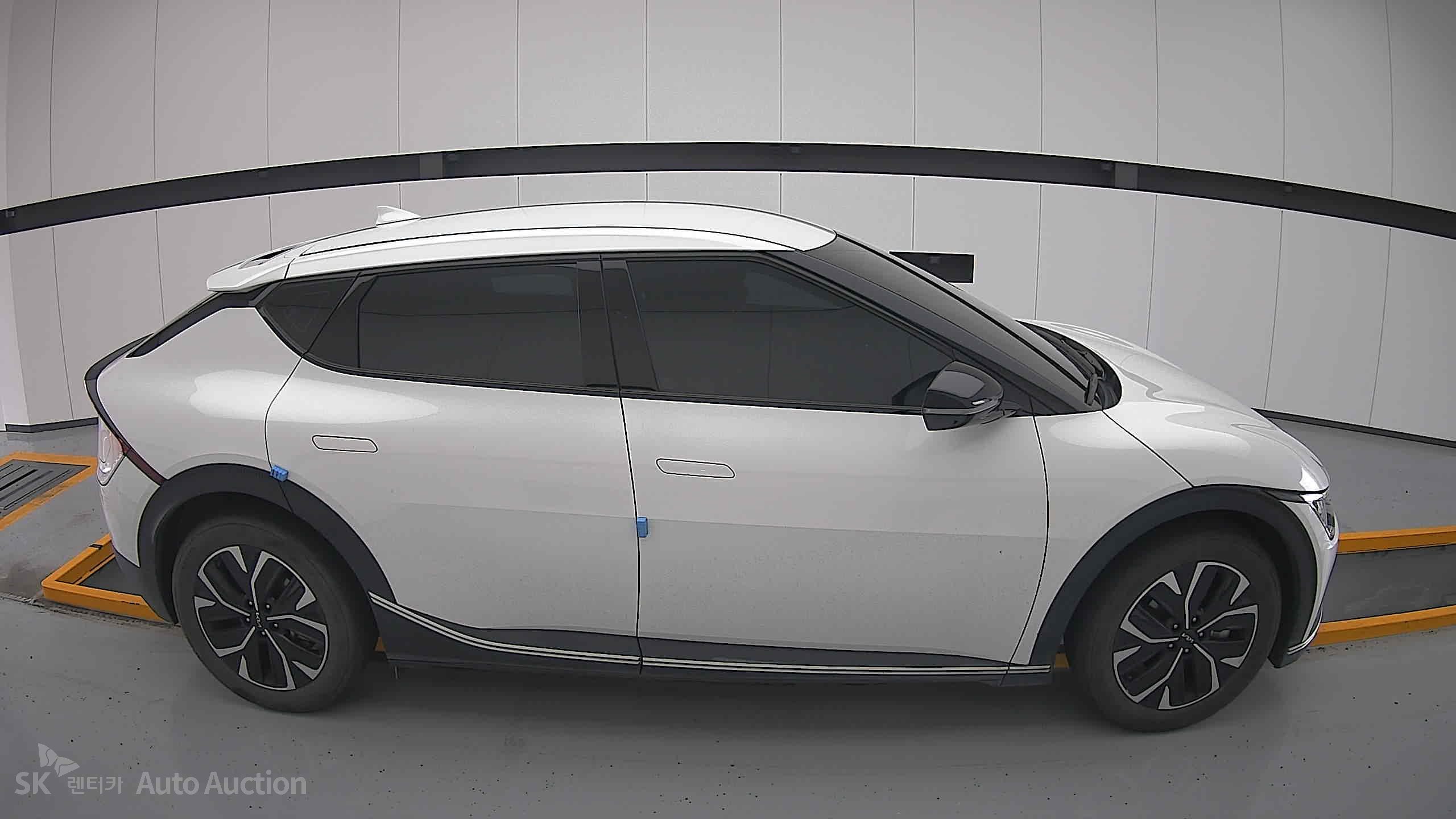 2022 - kia ev6