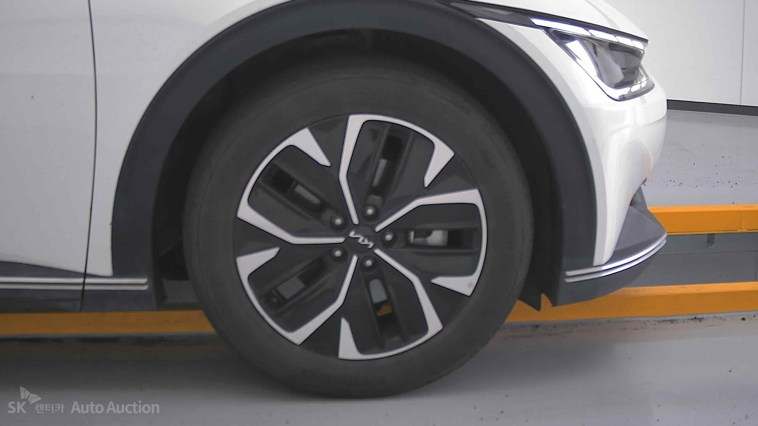 2022 - kia ev6