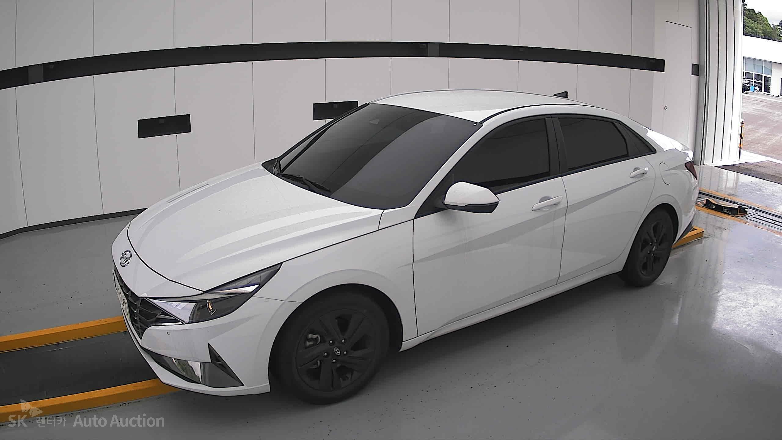 2023 - hyundai avante