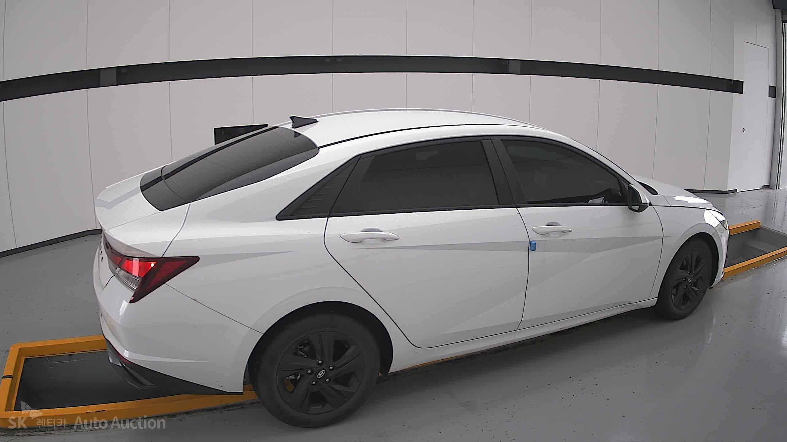 2023 - hyundai avante