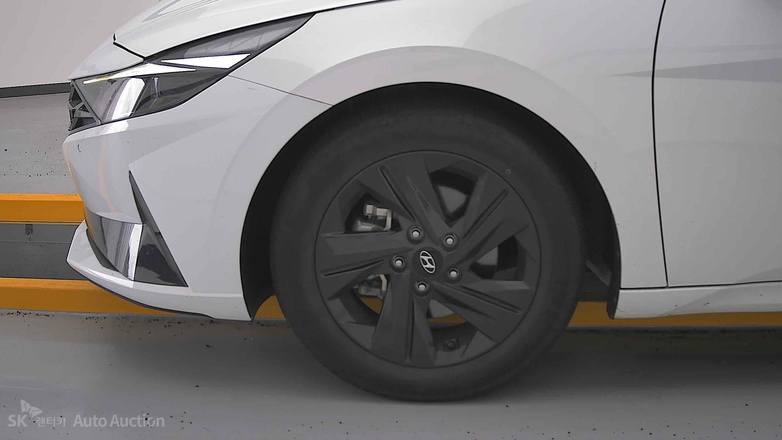 2023 - hyundai avante