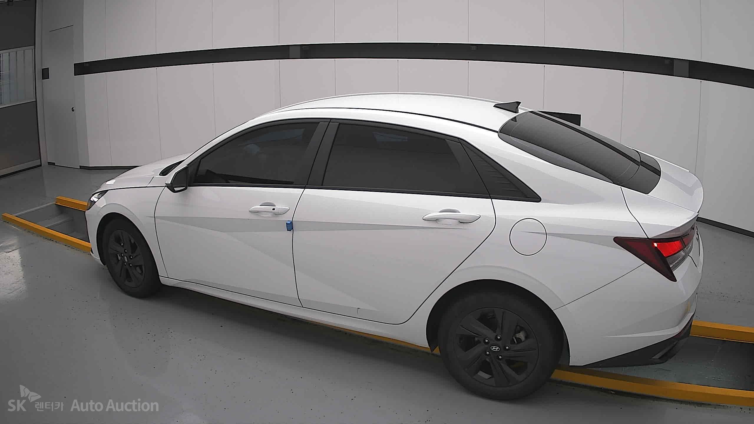 2023 - hyundai avante