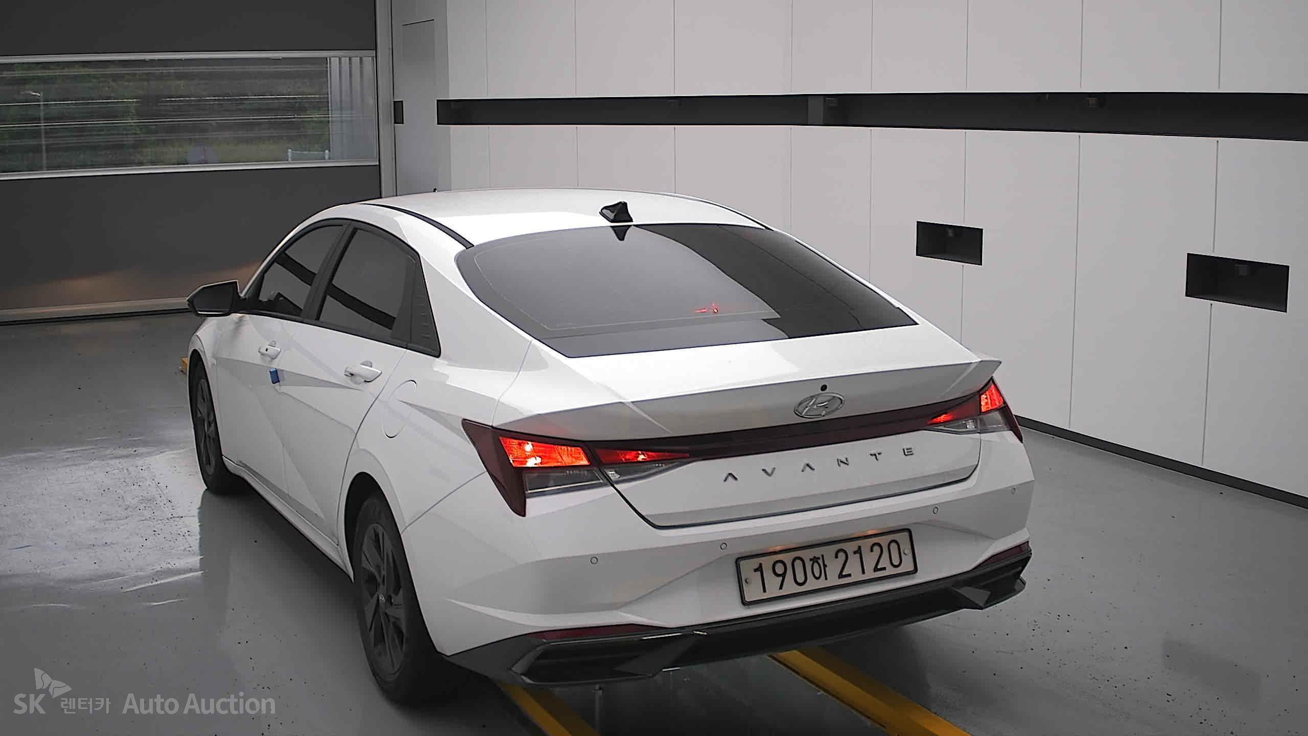 2023 - hyundai avante