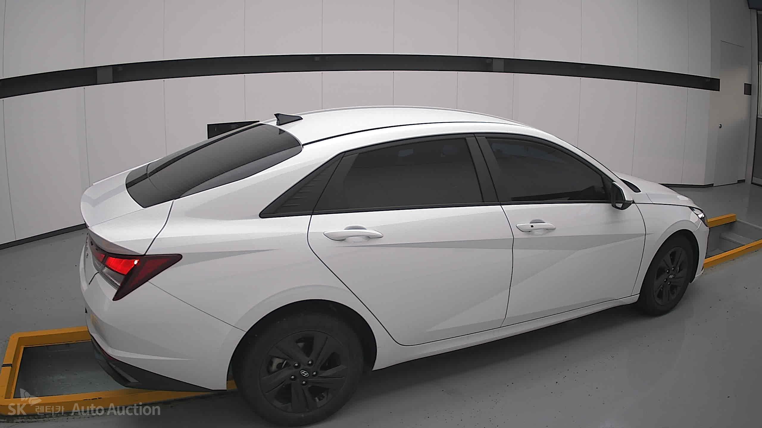 2023 - hyundai avante