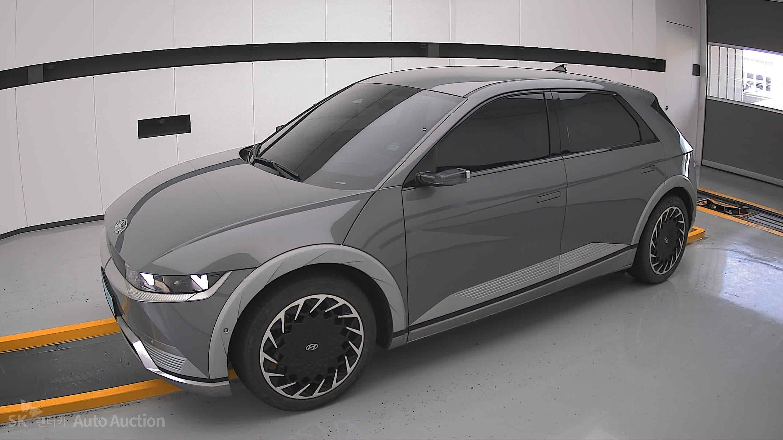 2023 - hyundai ioniq