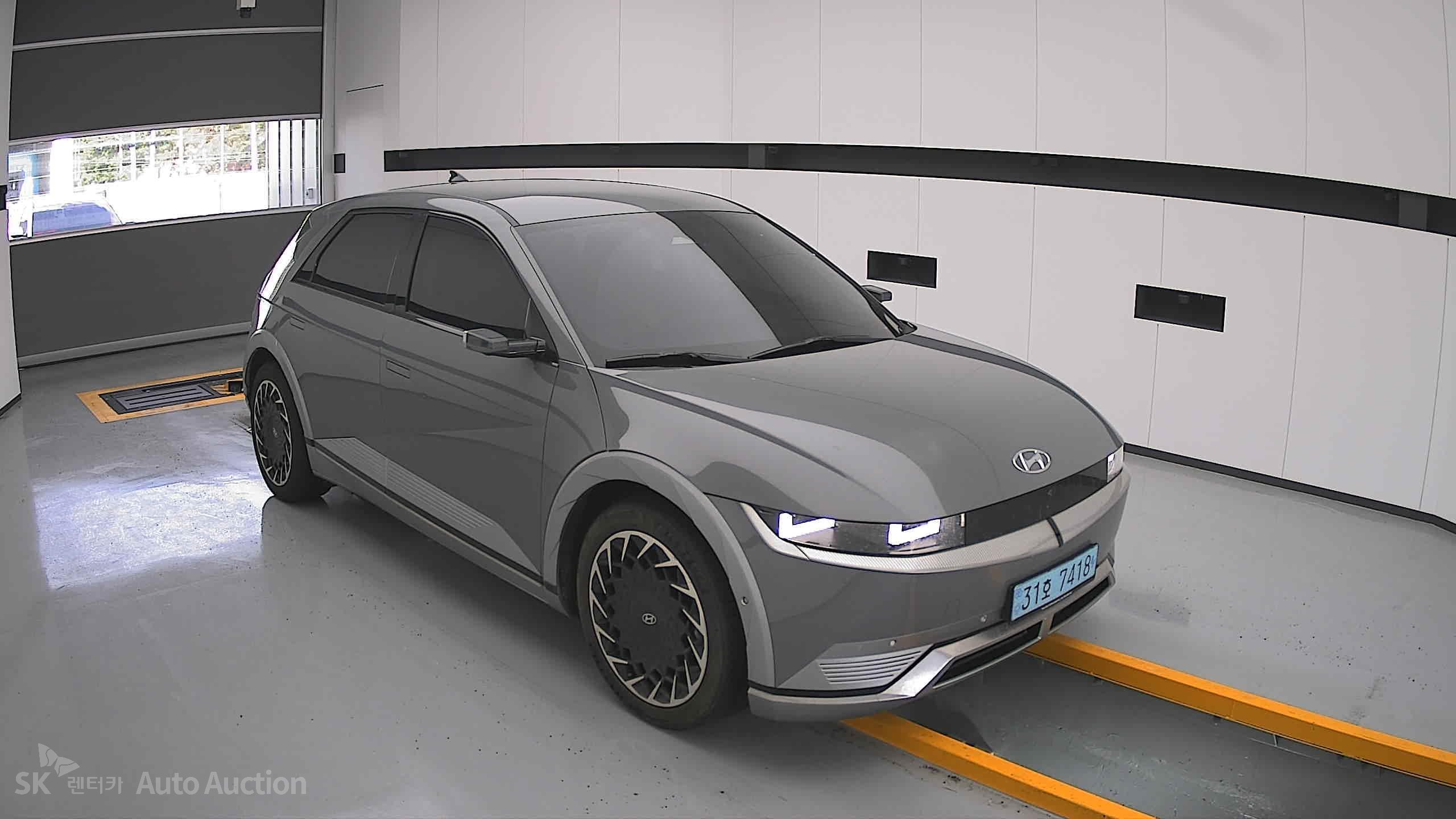 2023 - hyundai ioniq