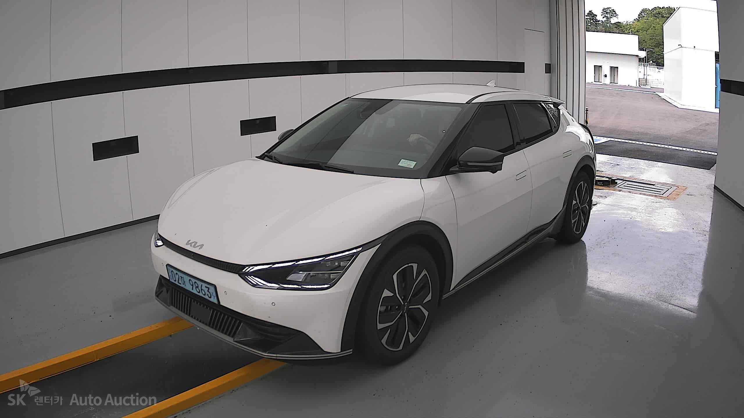 2022 - kia ev6