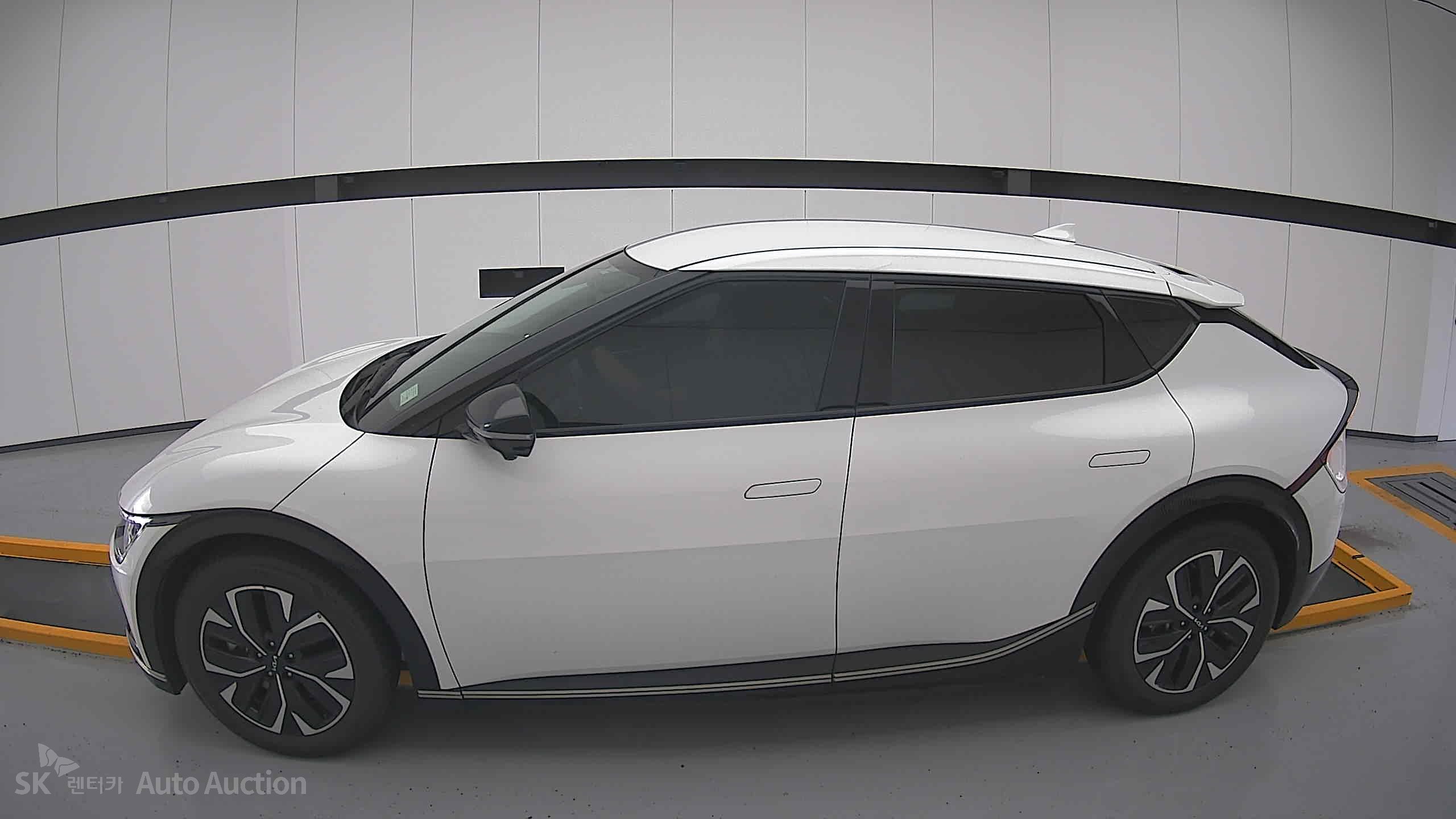 2022 - kia ev6