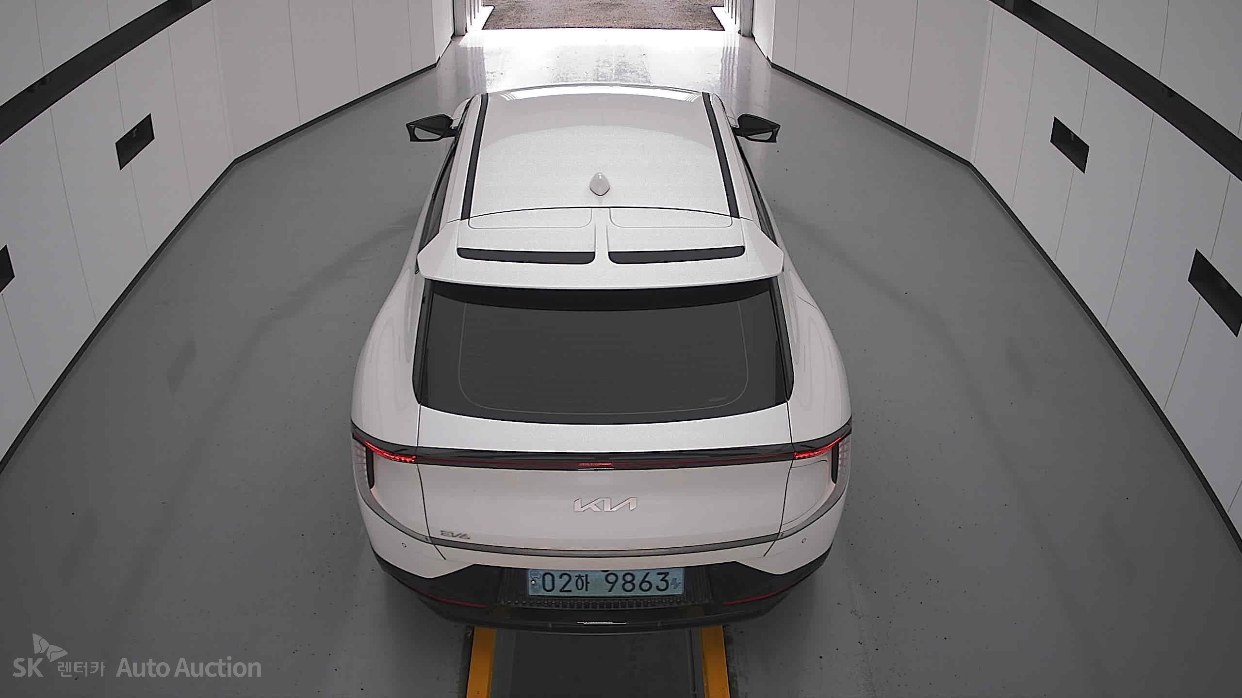 2022 - kia ev6
