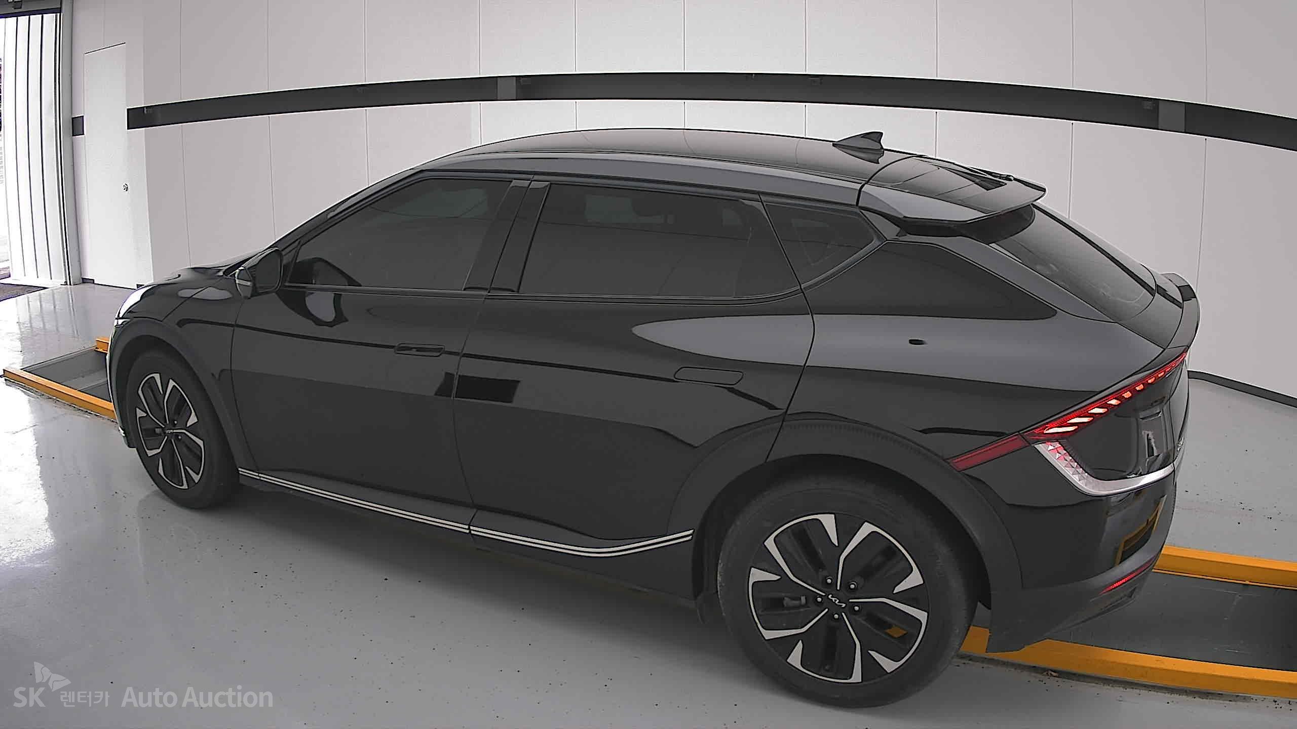 2022 - kia ev6