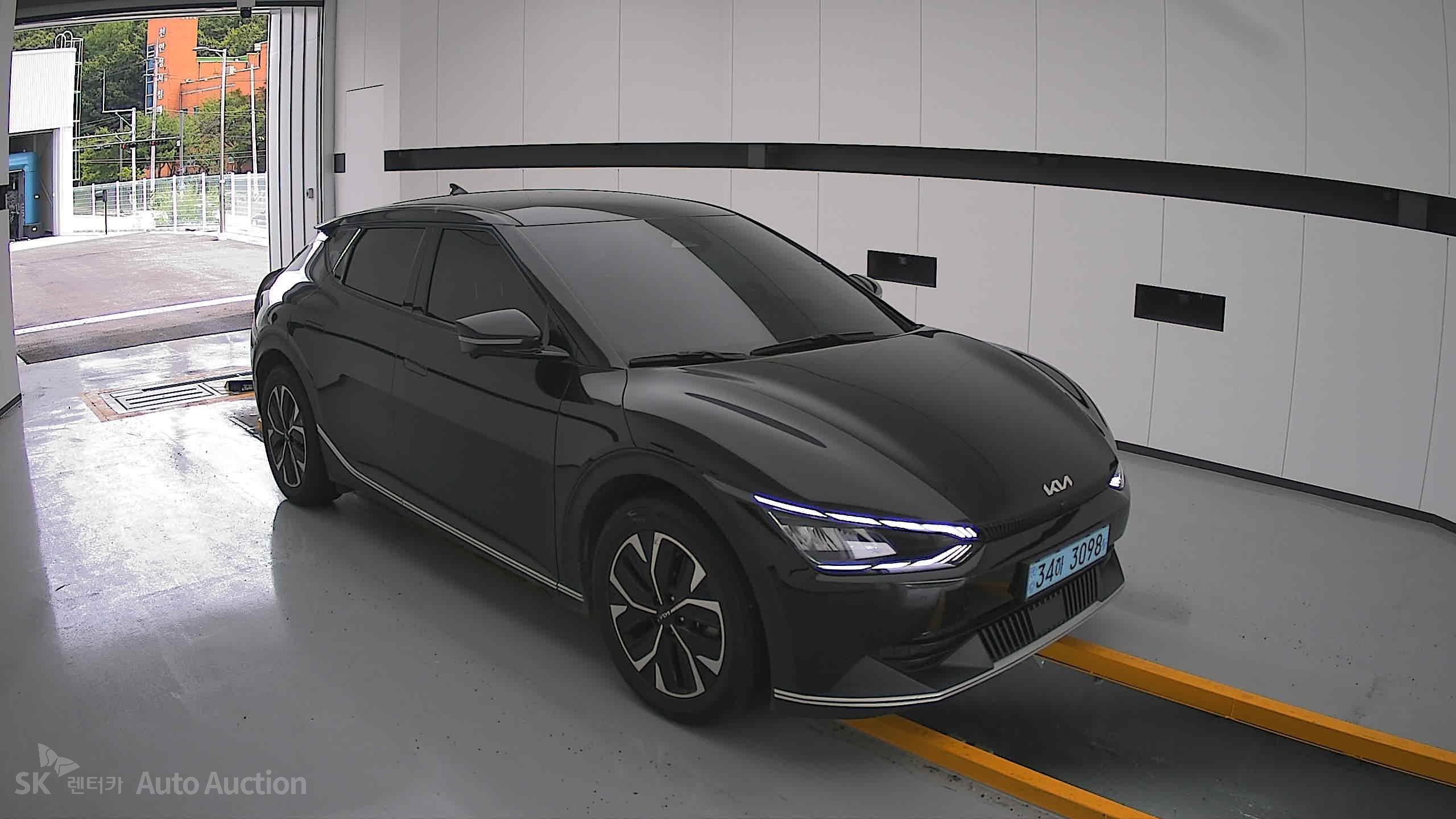 2022 - kia ev6