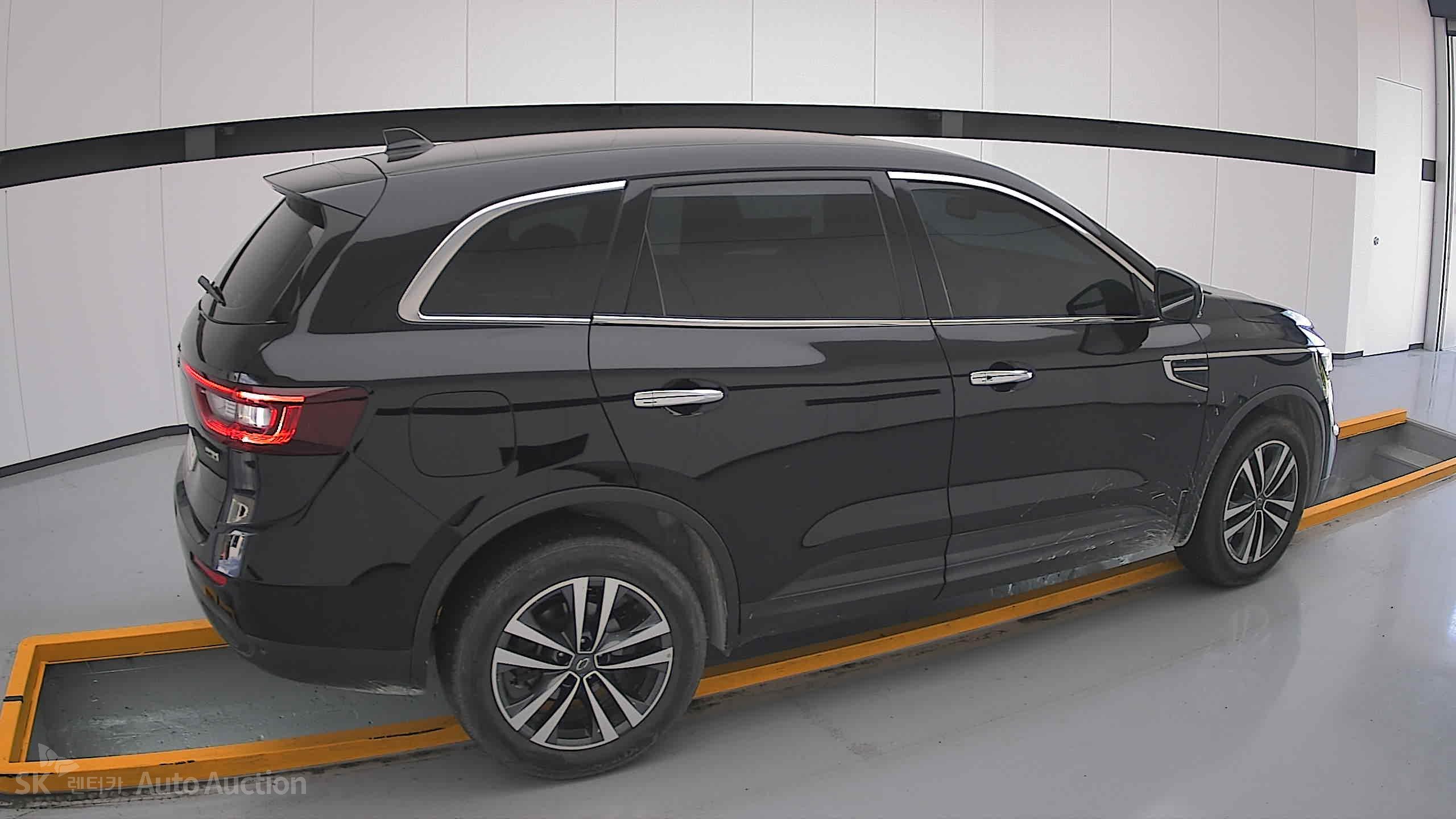 Renault Samsung Qm6 2021 — صورة 10