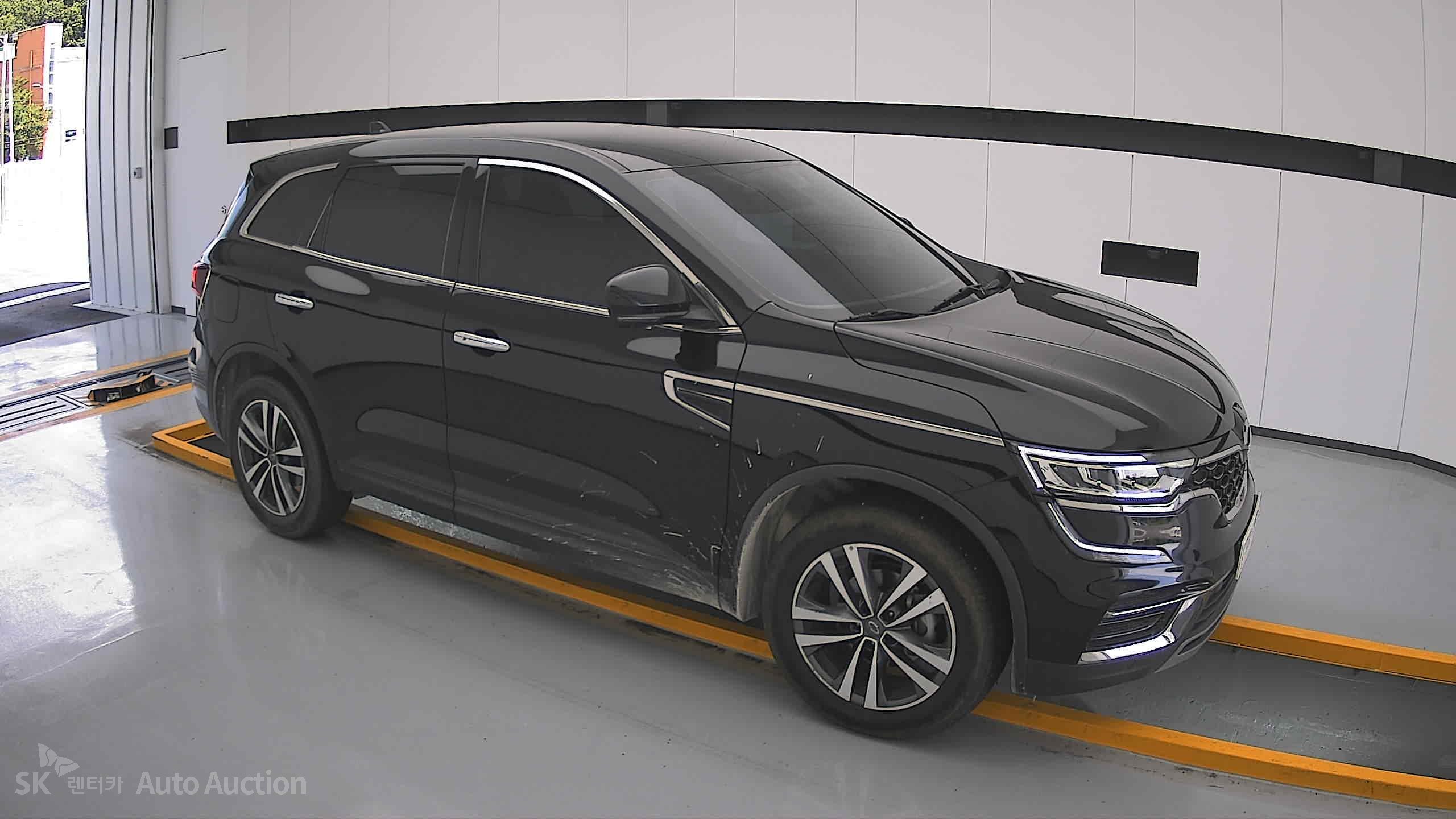Renault Samsung Qm6 2021 — صورة 12