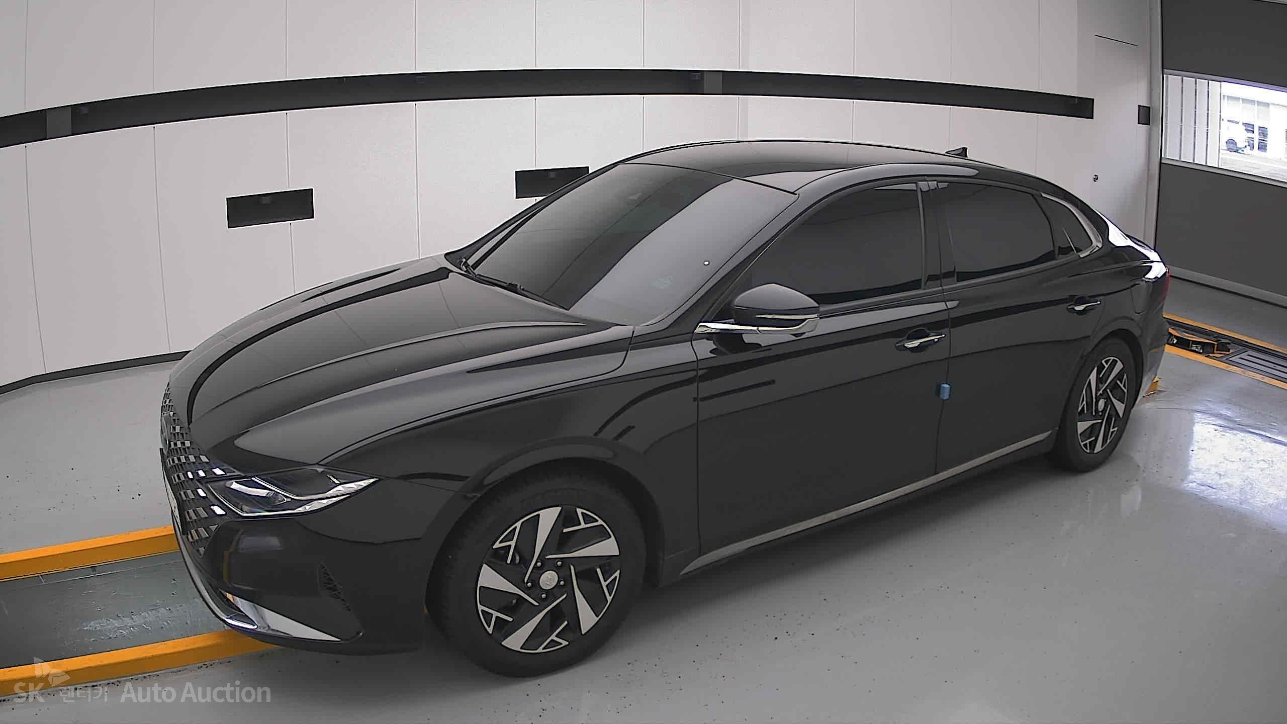 2022 - hyundai grandeur