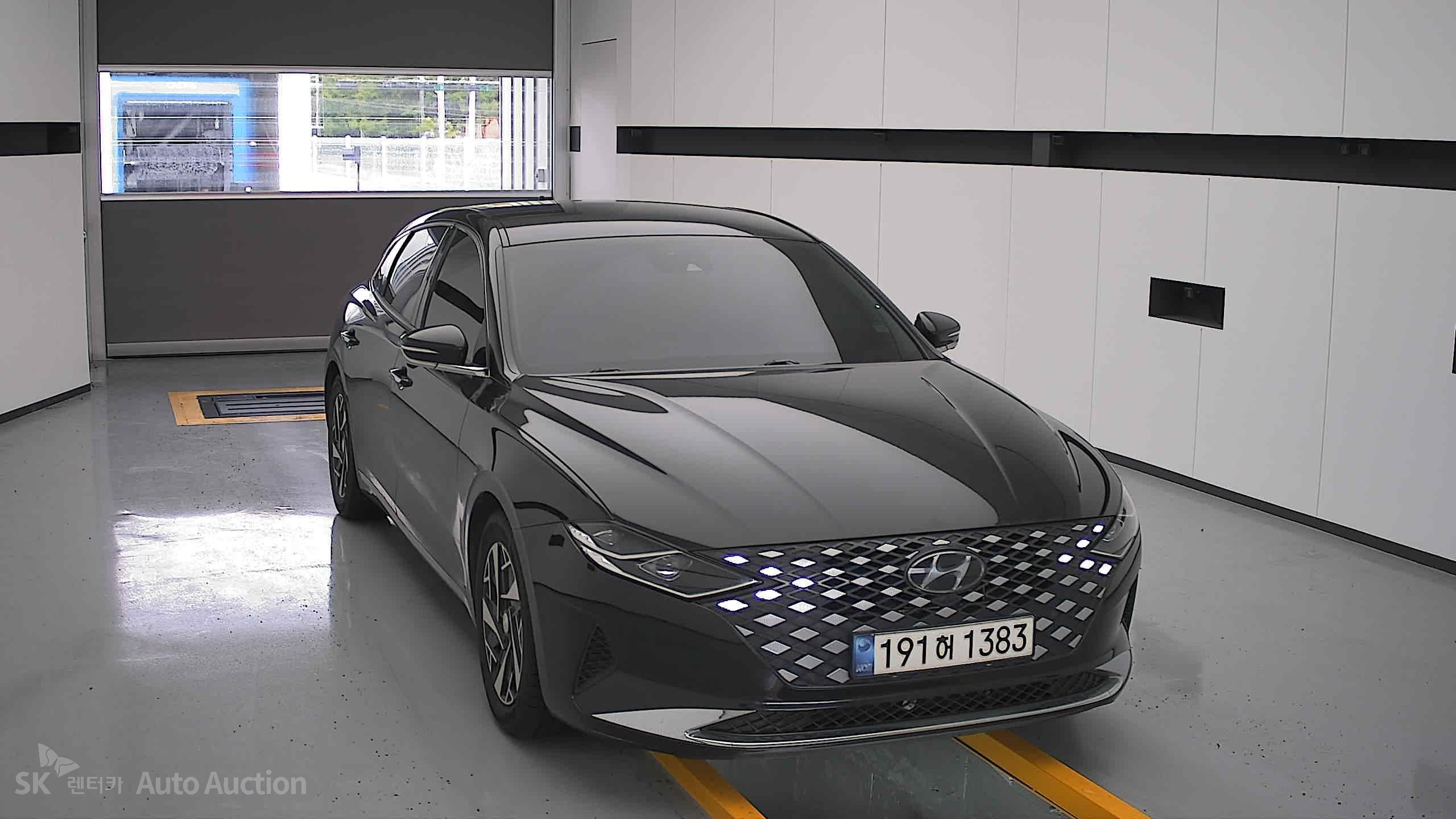 2022 - hyundai grandeur