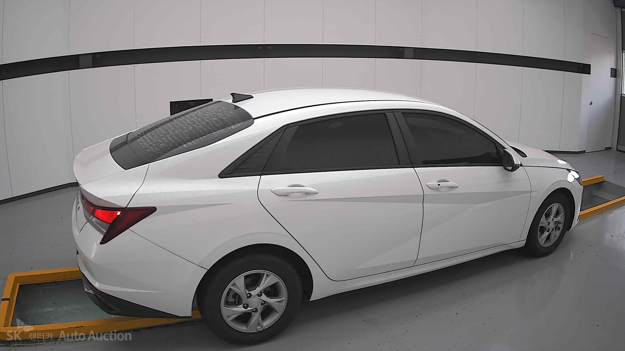 2023 - hyundai avante
