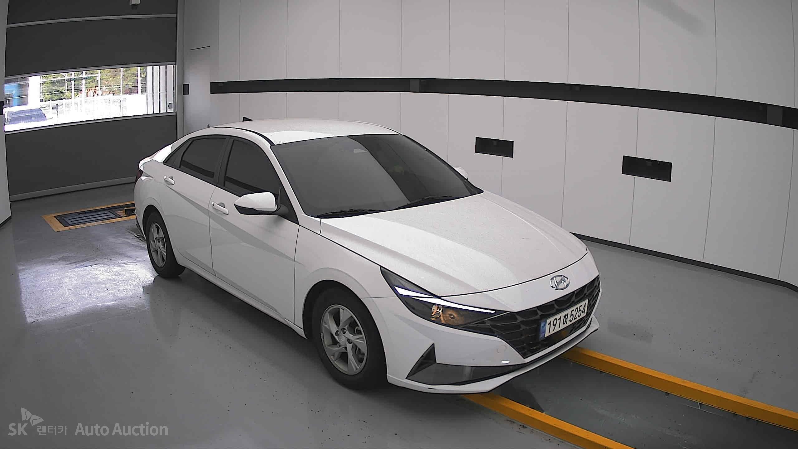 2023 - hyundai avante