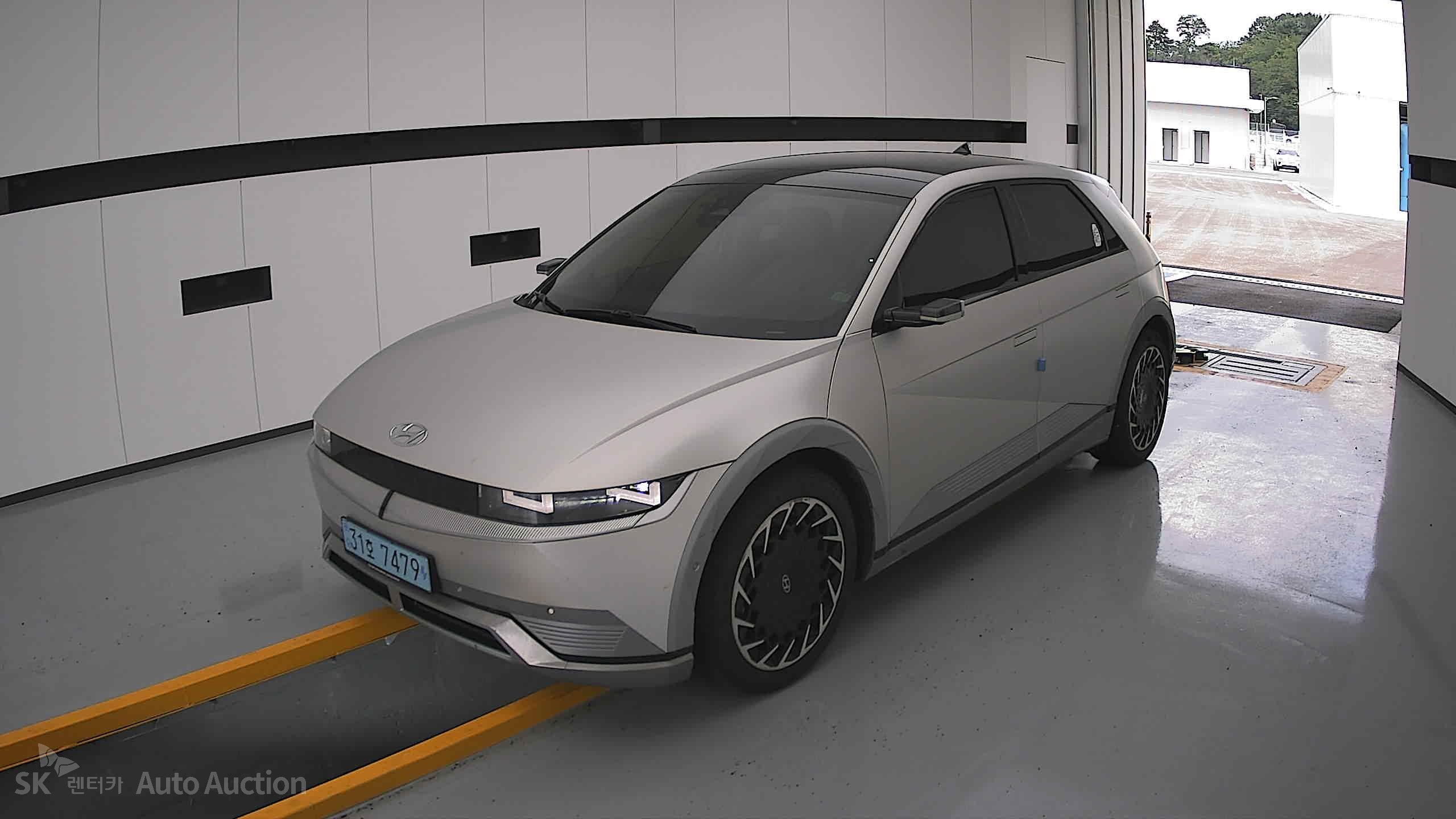 2023 - hyundai ioniq