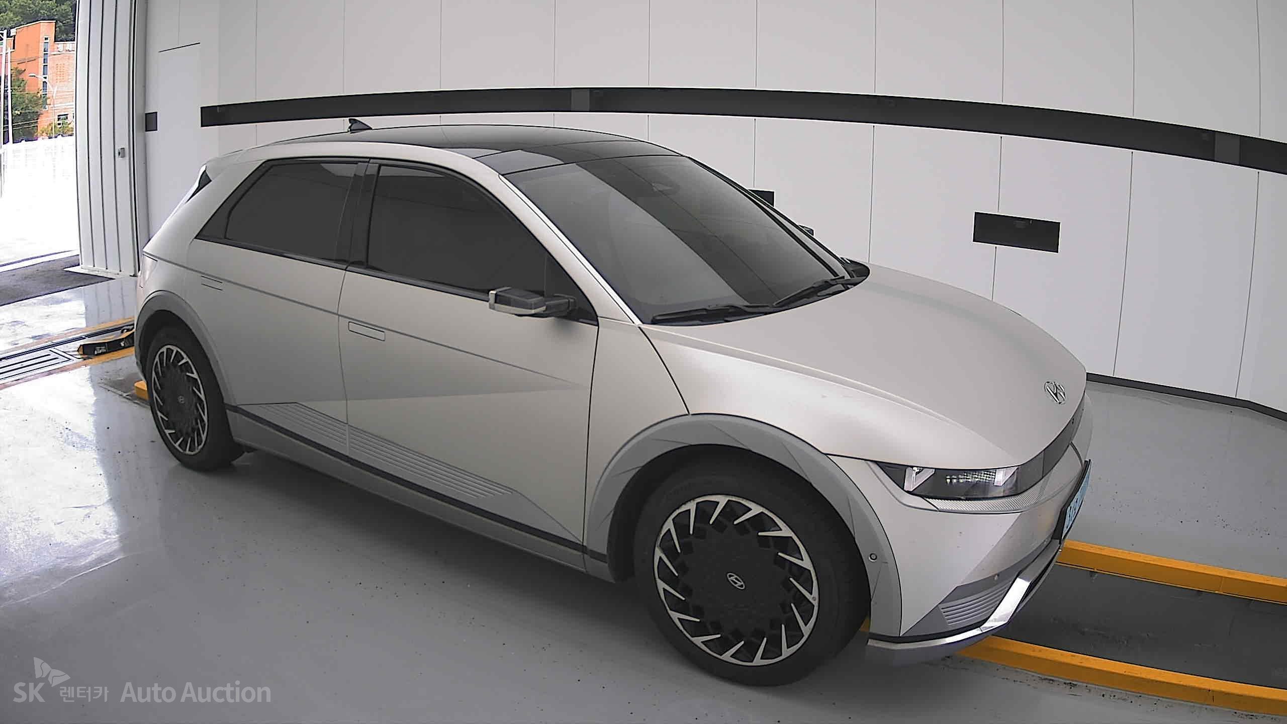 2023 - hyundai ioniq