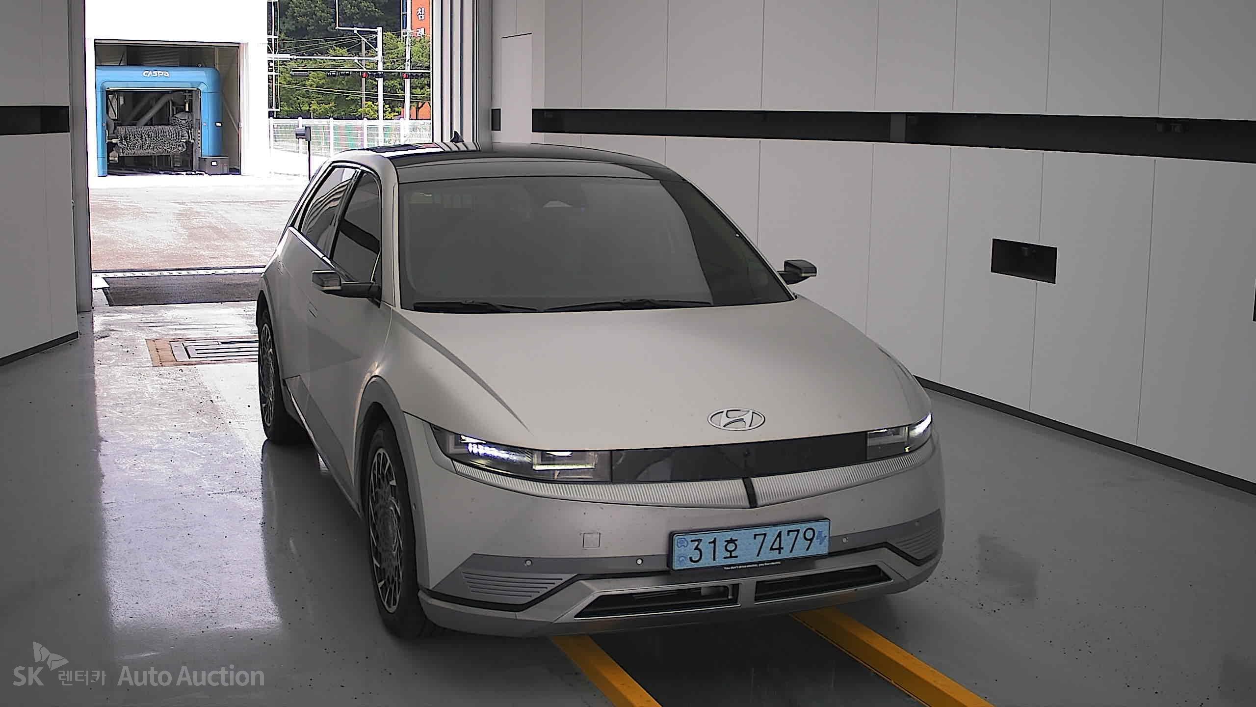 2023 - hyundai ioniq