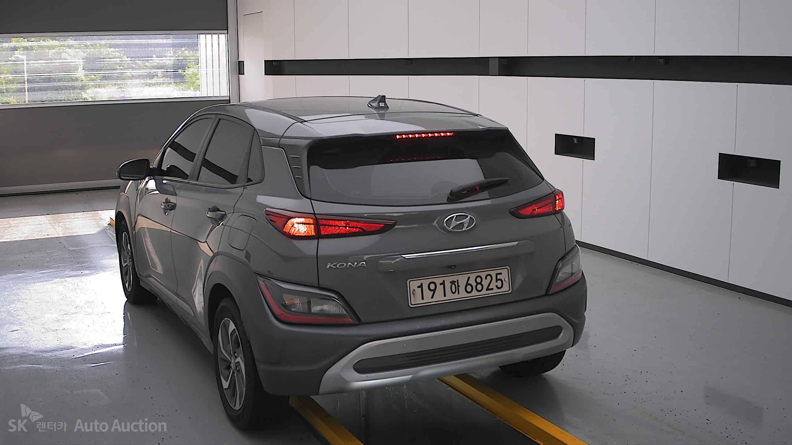 2022 - hyundai kona