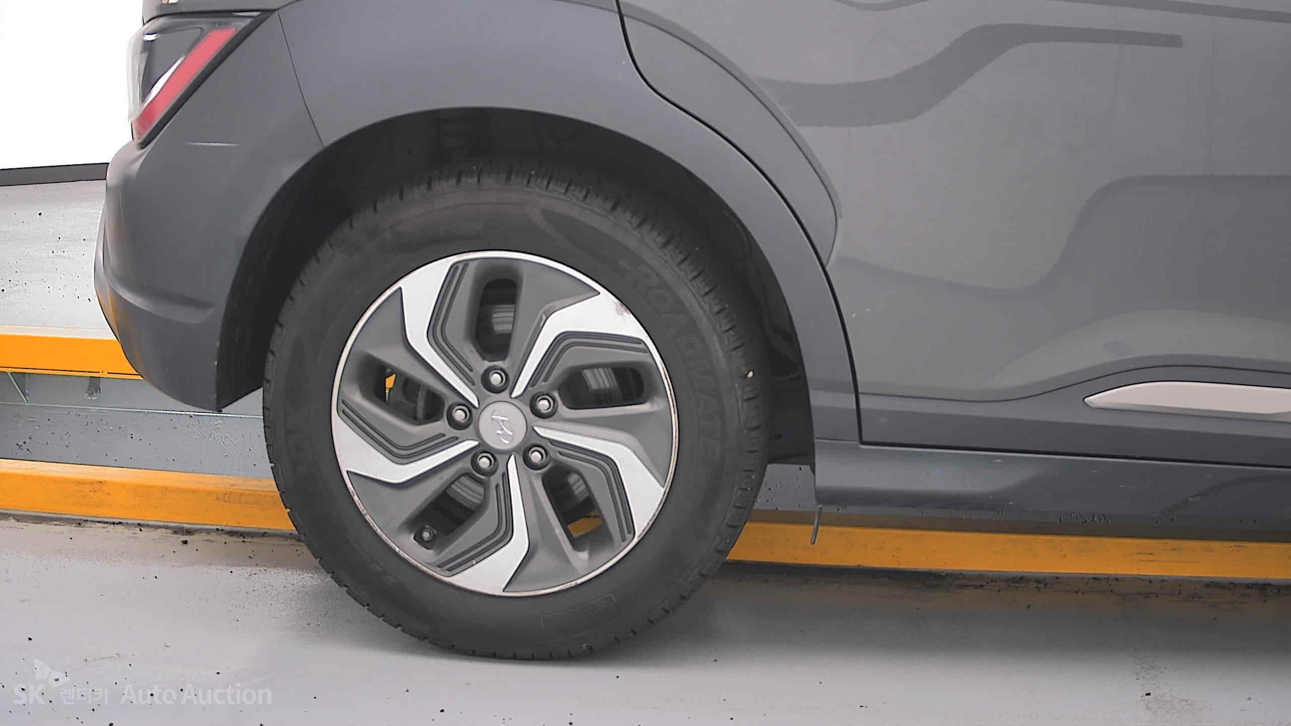 2022 - hyundai kona