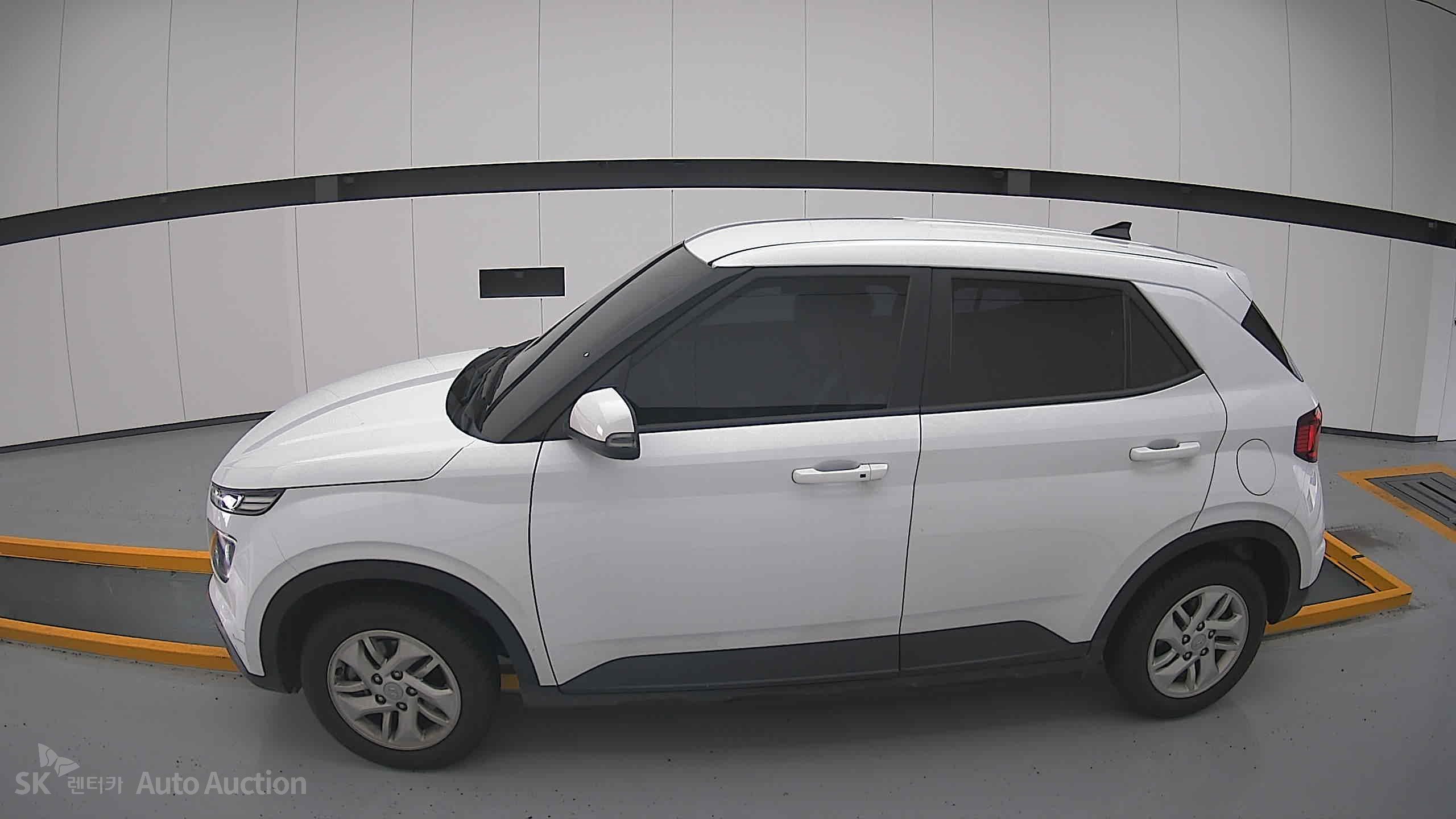 2021 - hyundai venue