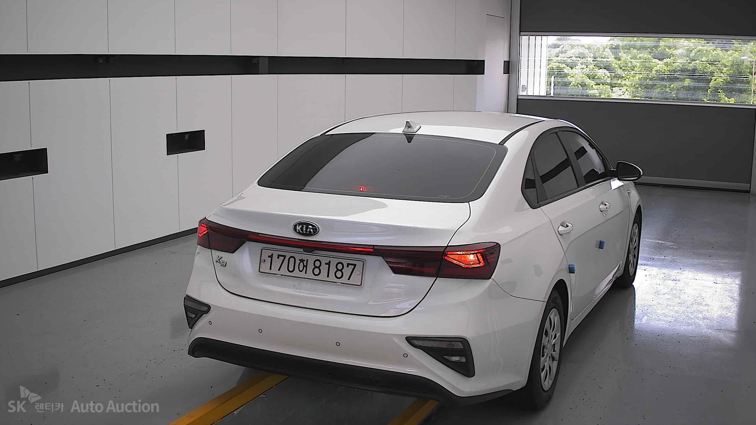 2021 - kia k3