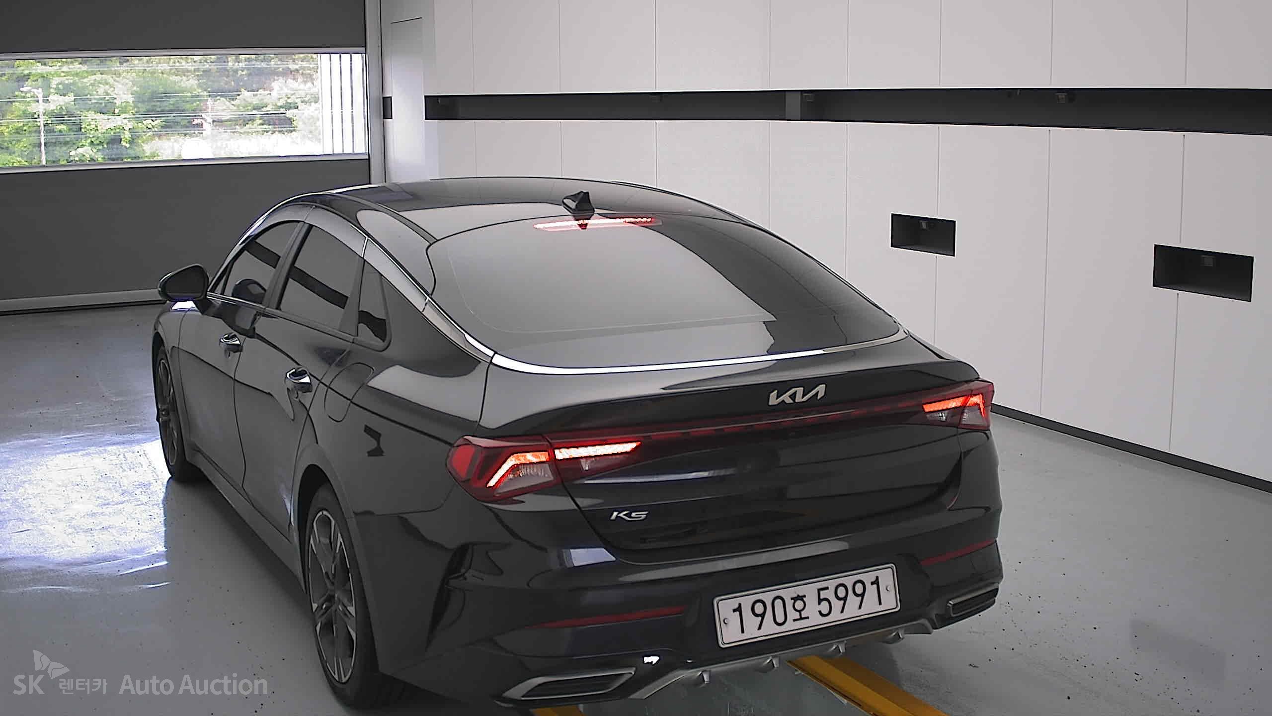2022 - kia k5