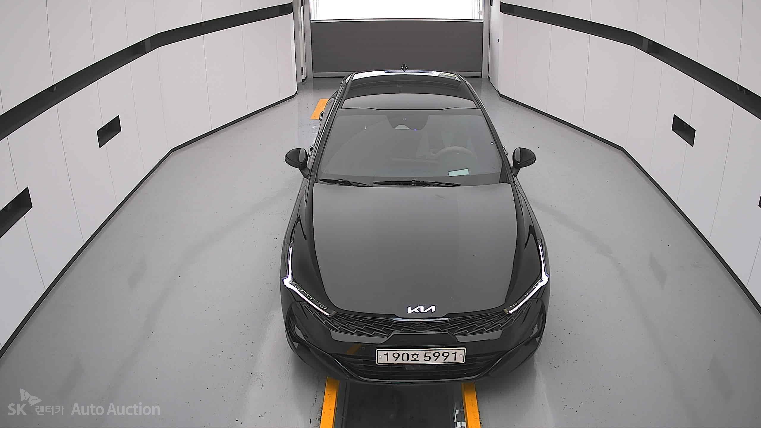 2022 - kia k5
