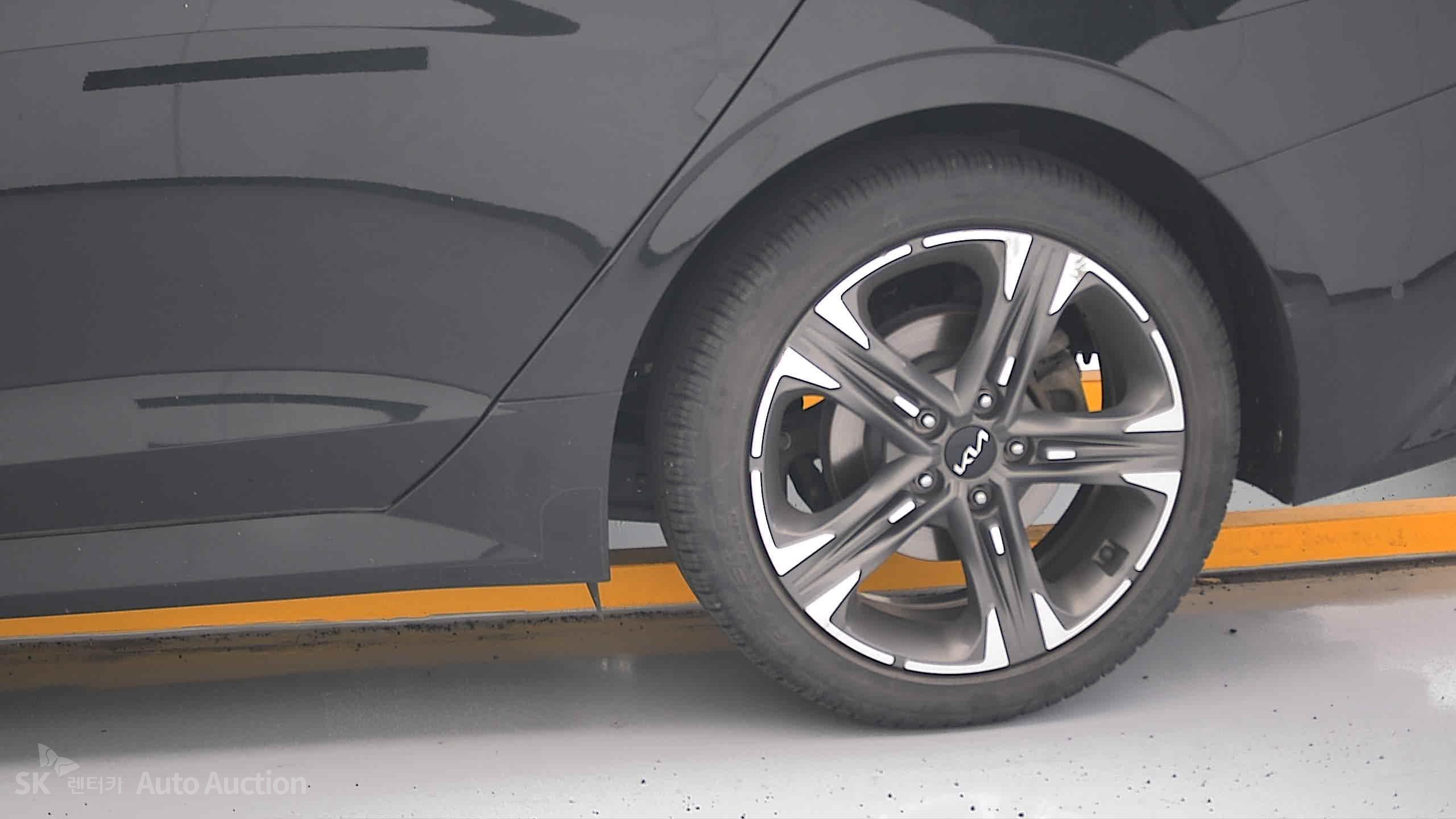 2022 - kia k5