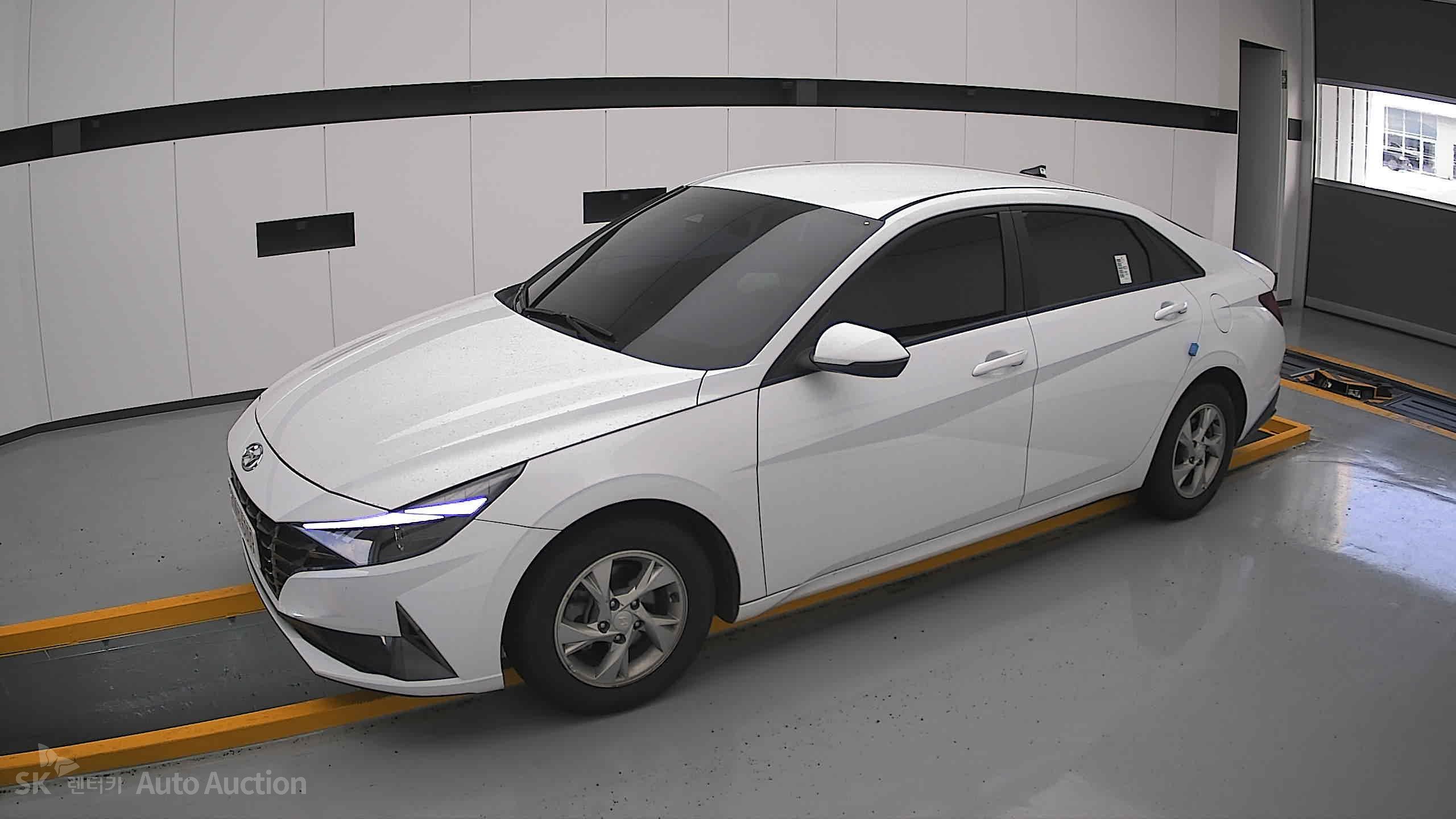 2023 - hyundai avante