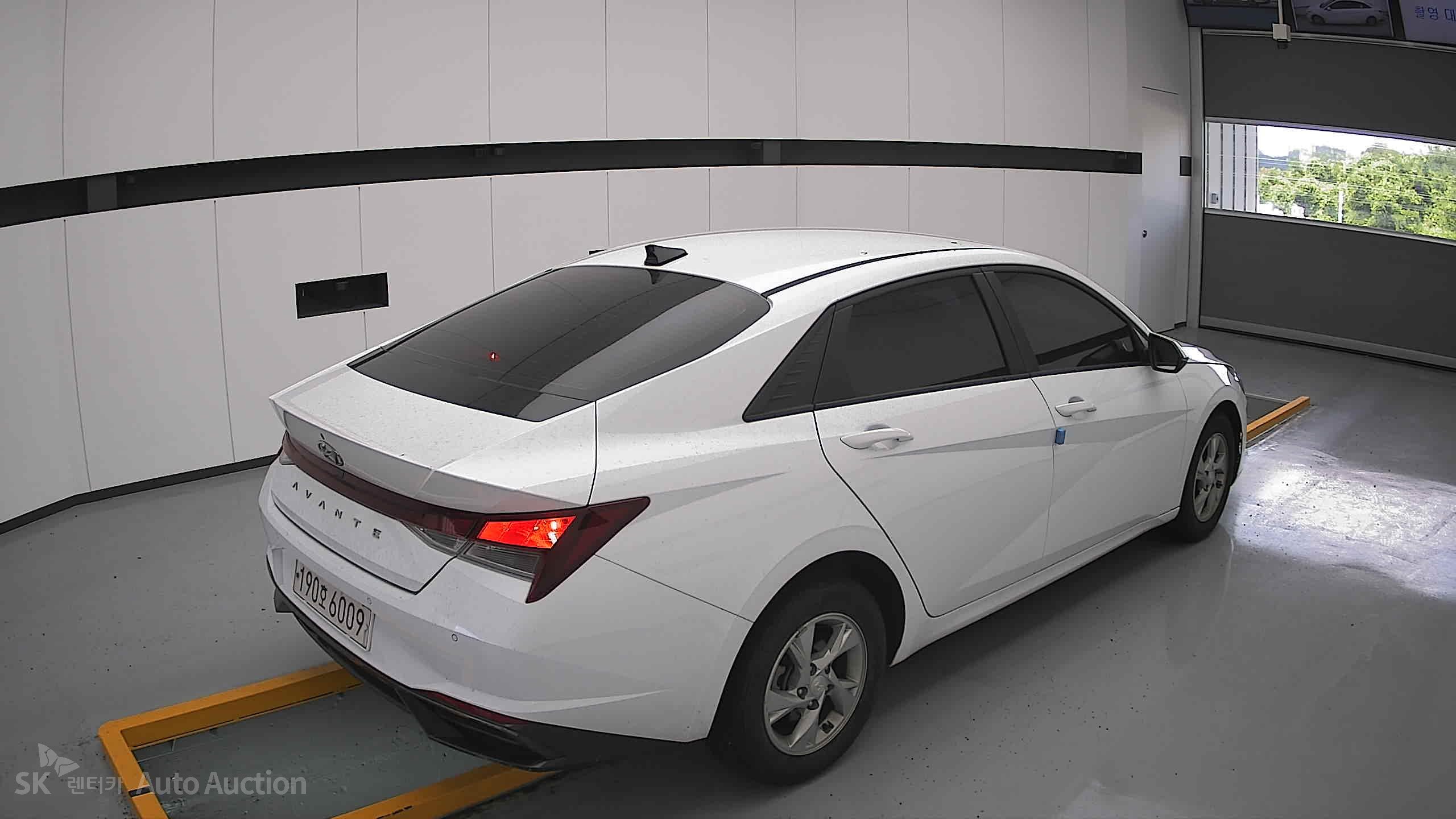 2023 - hyundai avante