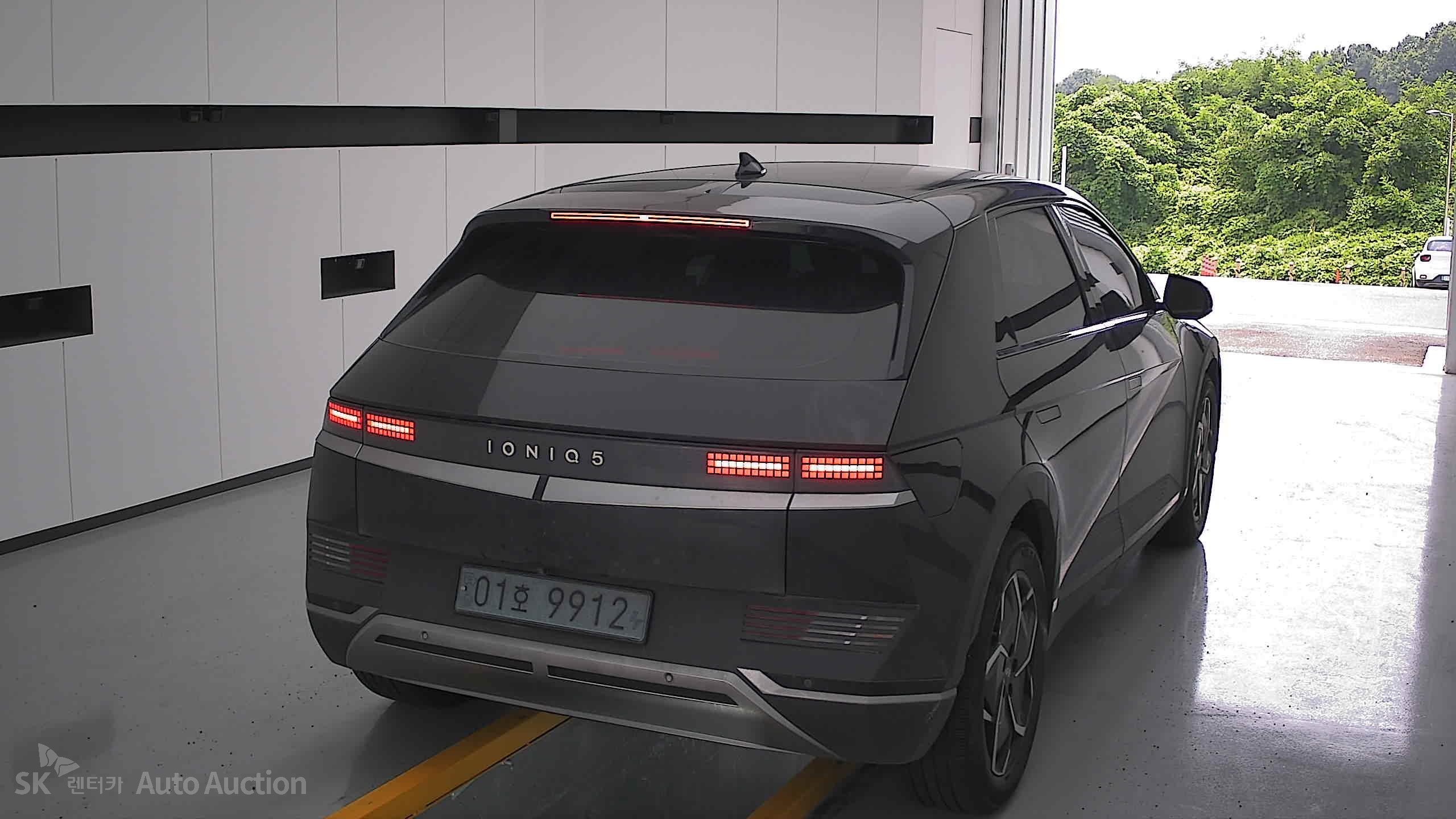2022 - hyundai ioniq
