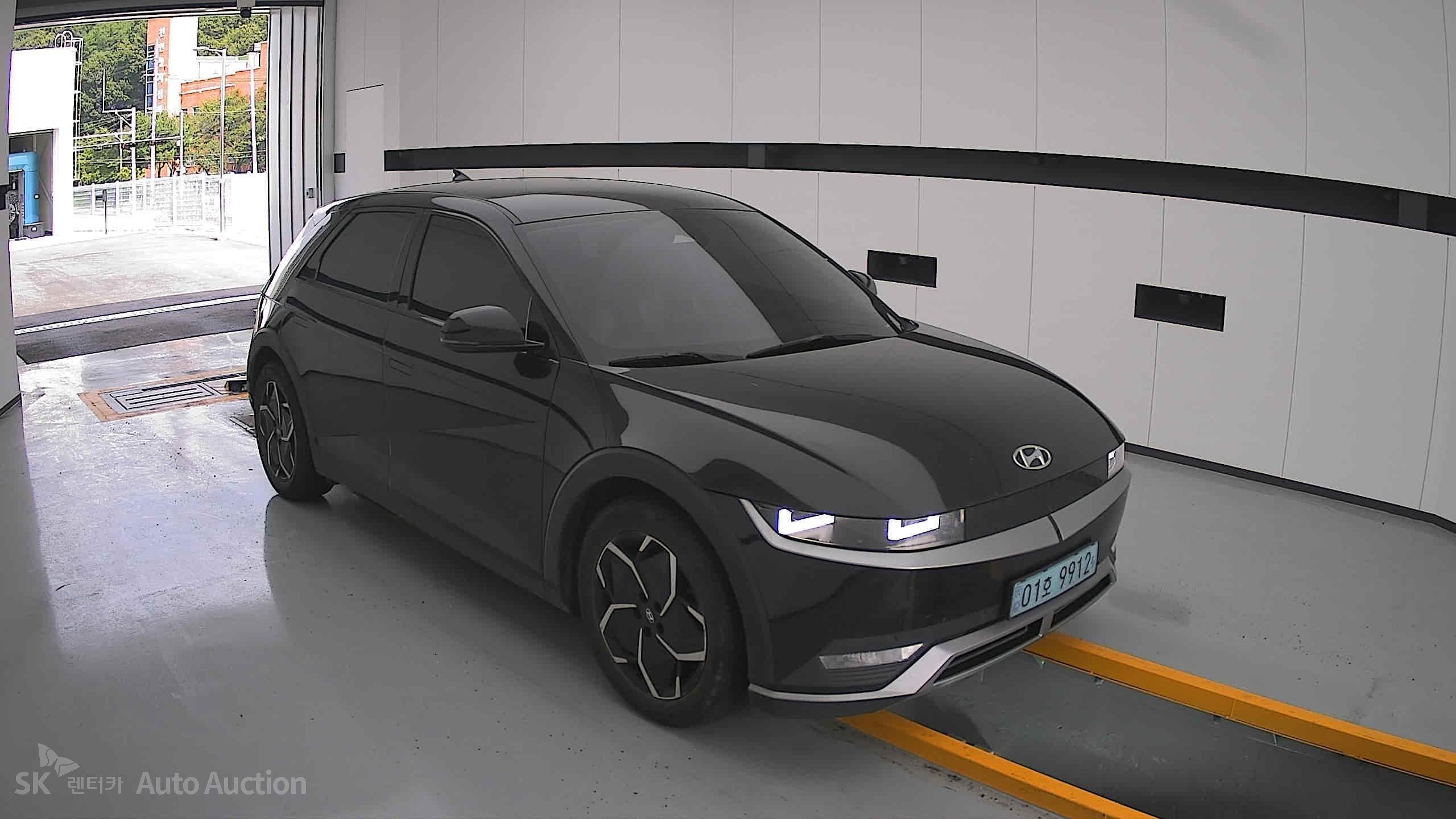 2022 - hyundai ioniq