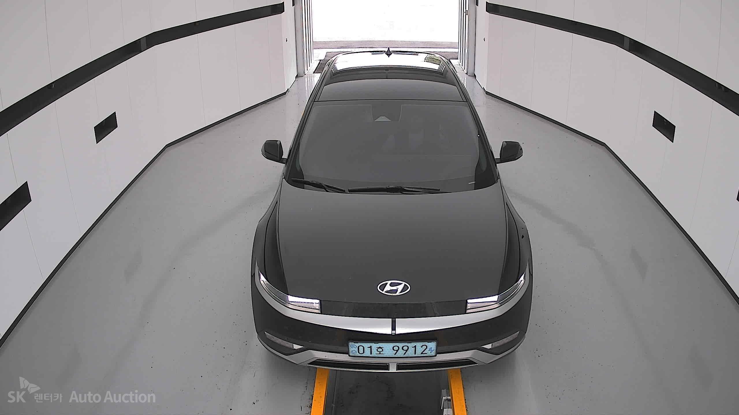 2022 - hyundai ioniq