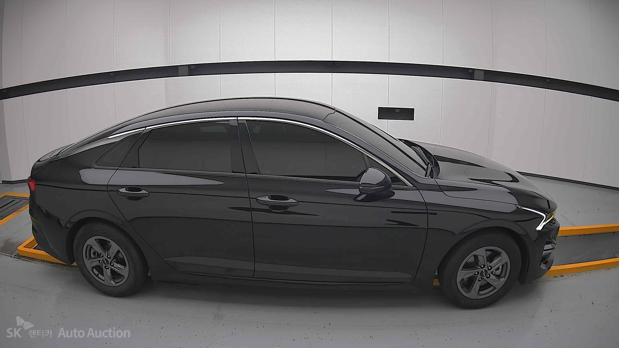 2023 - kia k5