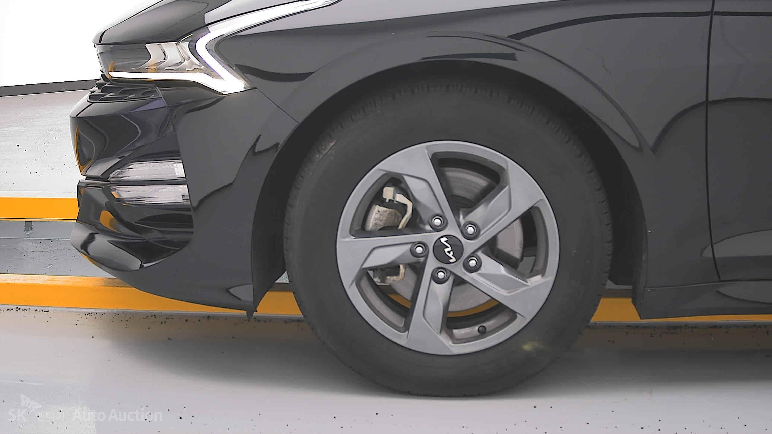 2023 - kia k5