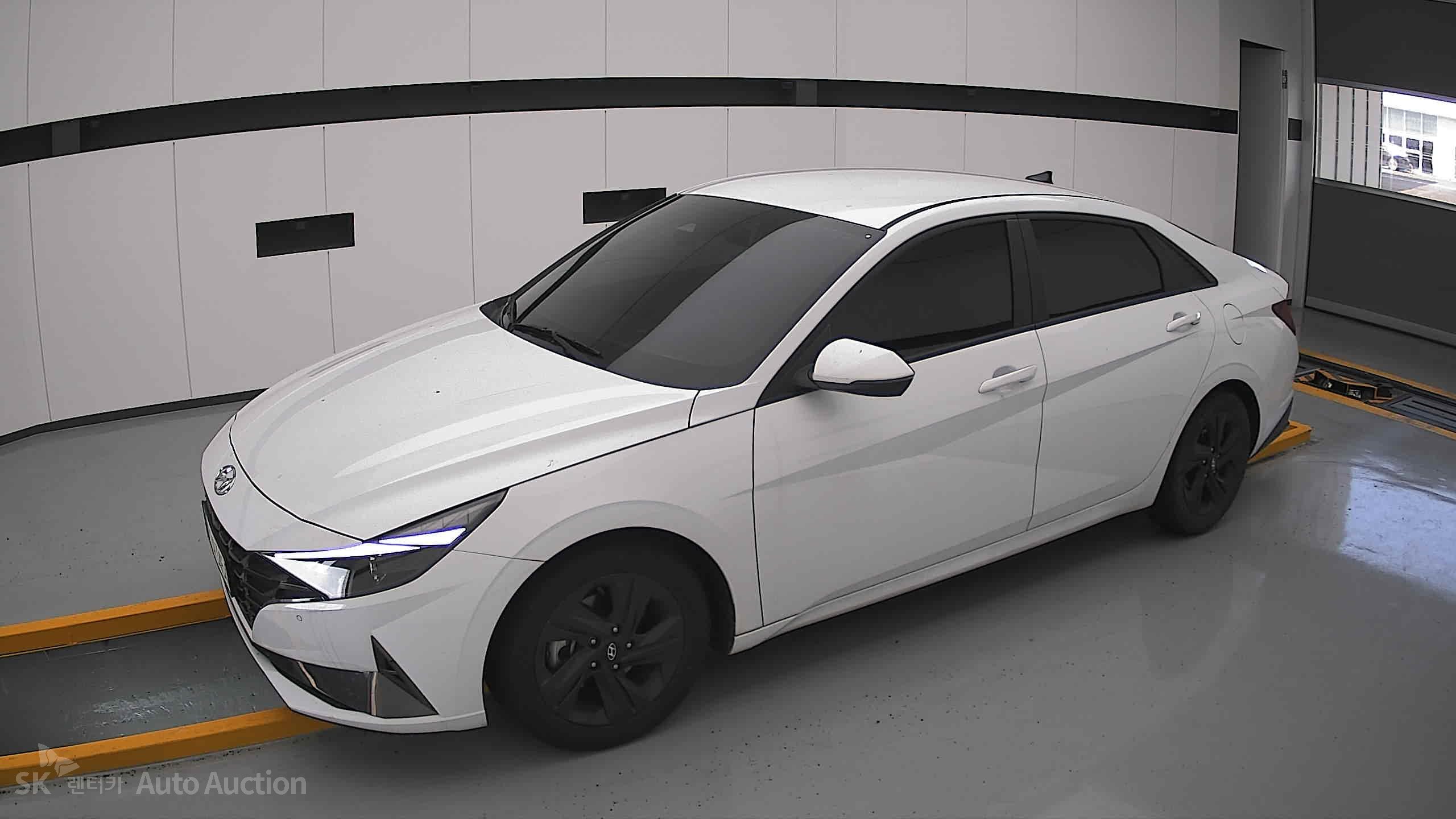 2023 - hyundai avante