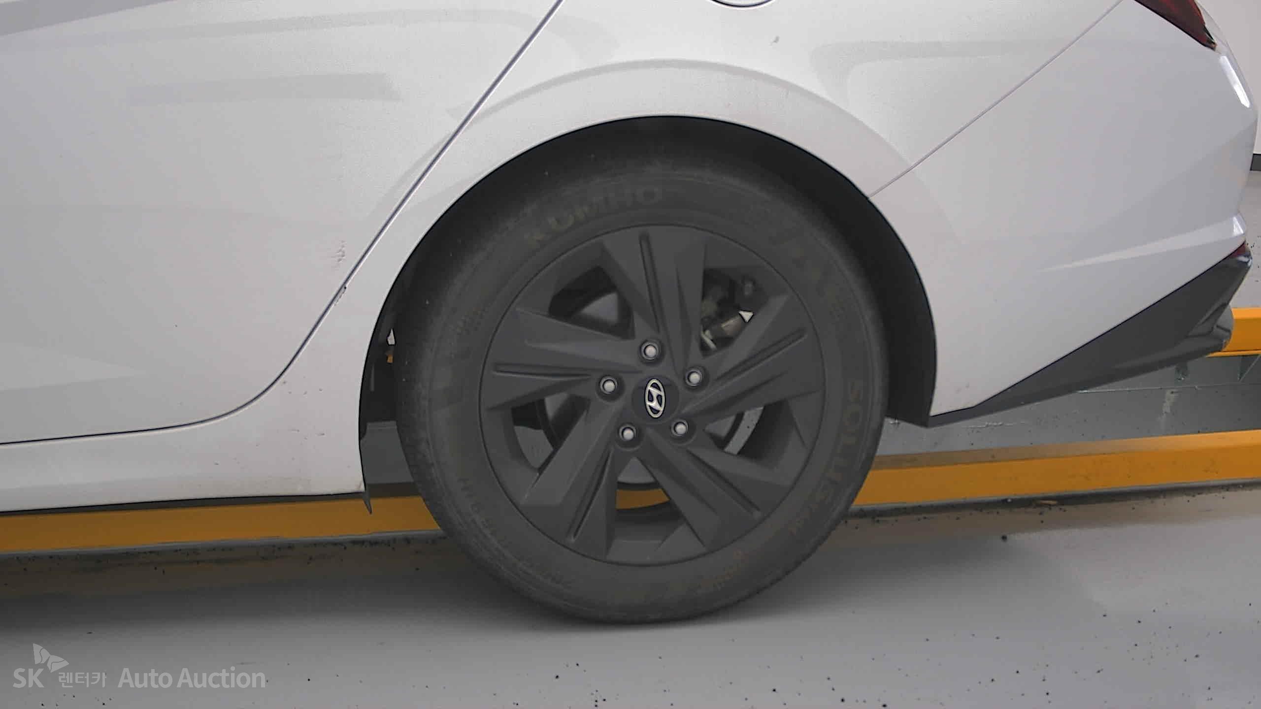 2023 - hyundai avante