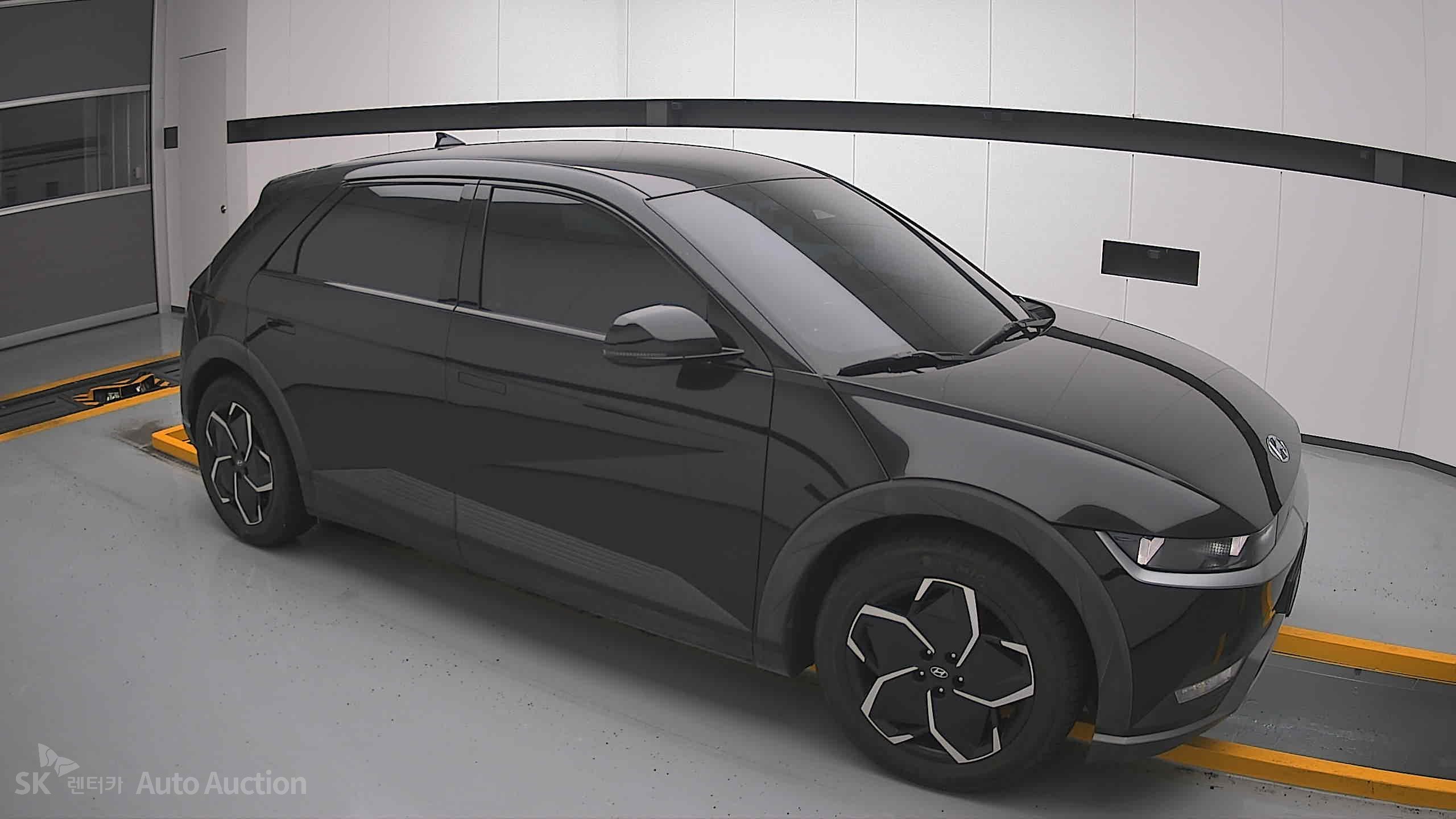 2022 - hyundai ioniq