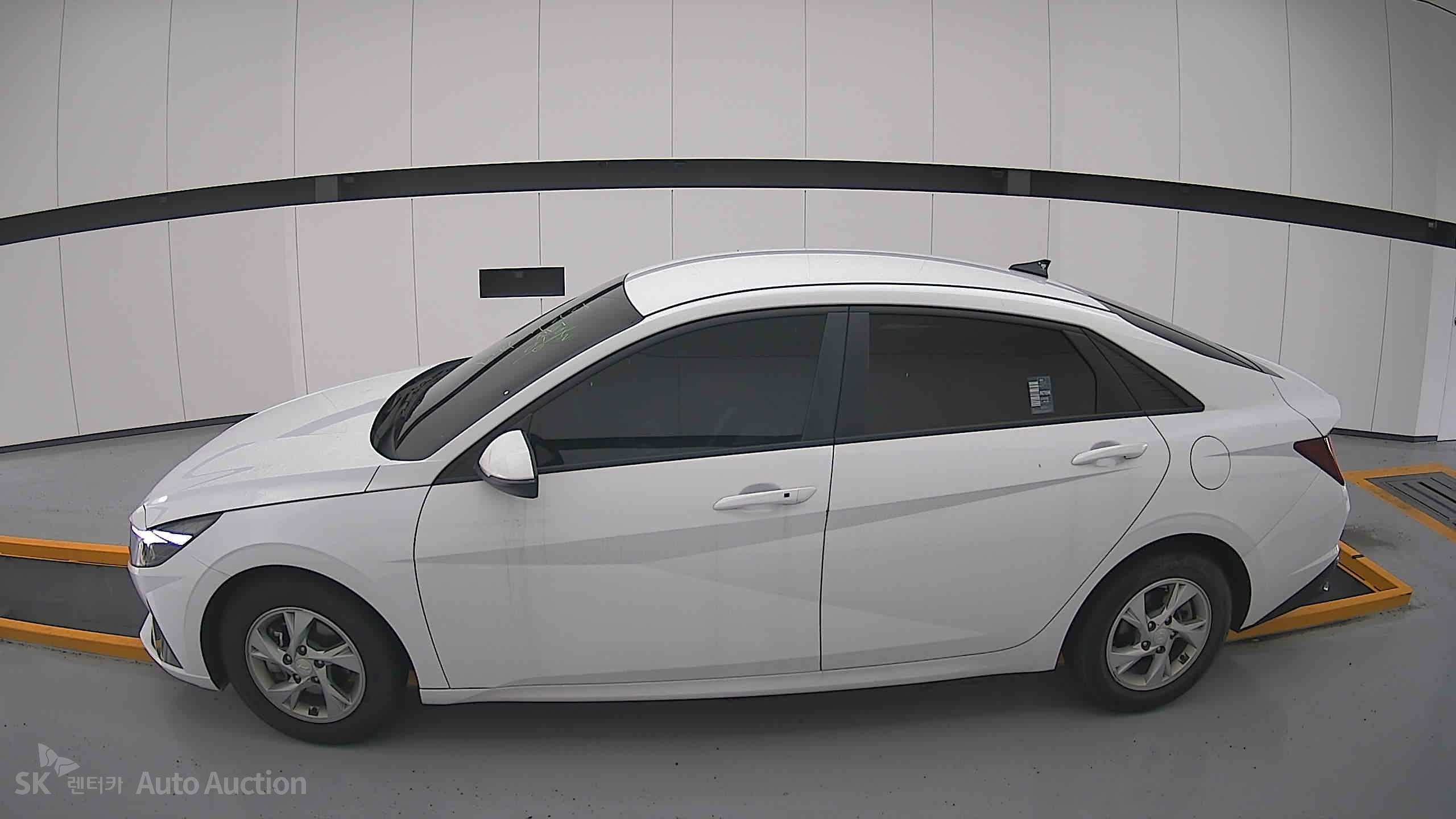 2022 - hyundai avante