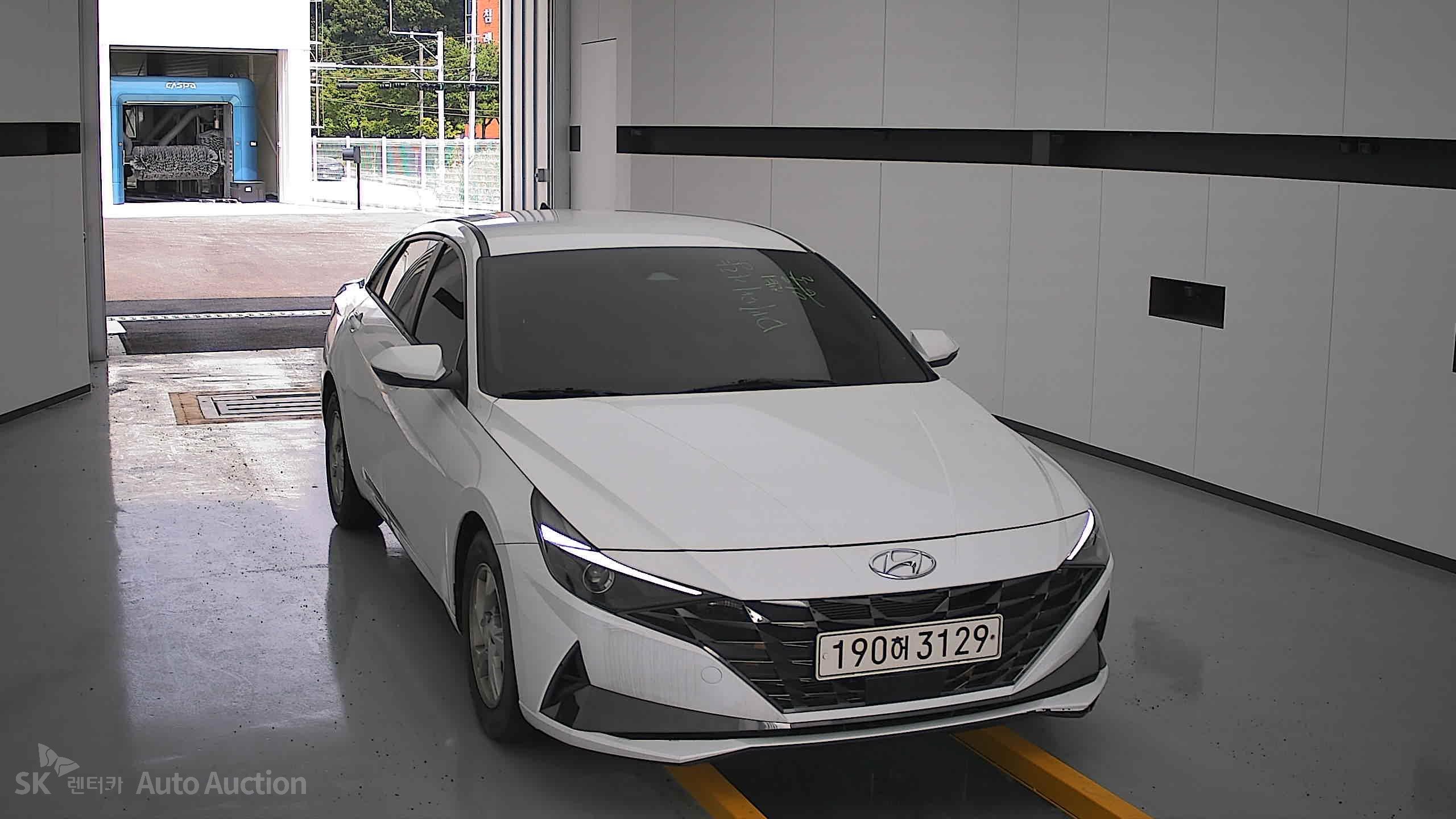 2022 - hyundai avante