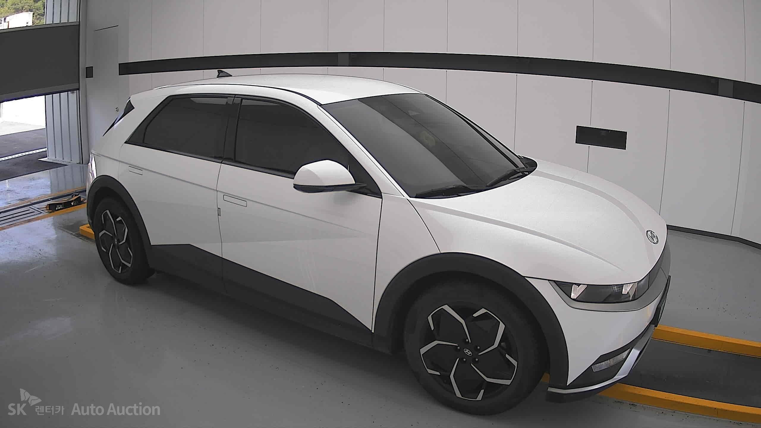 2022 - hyundai ioniq